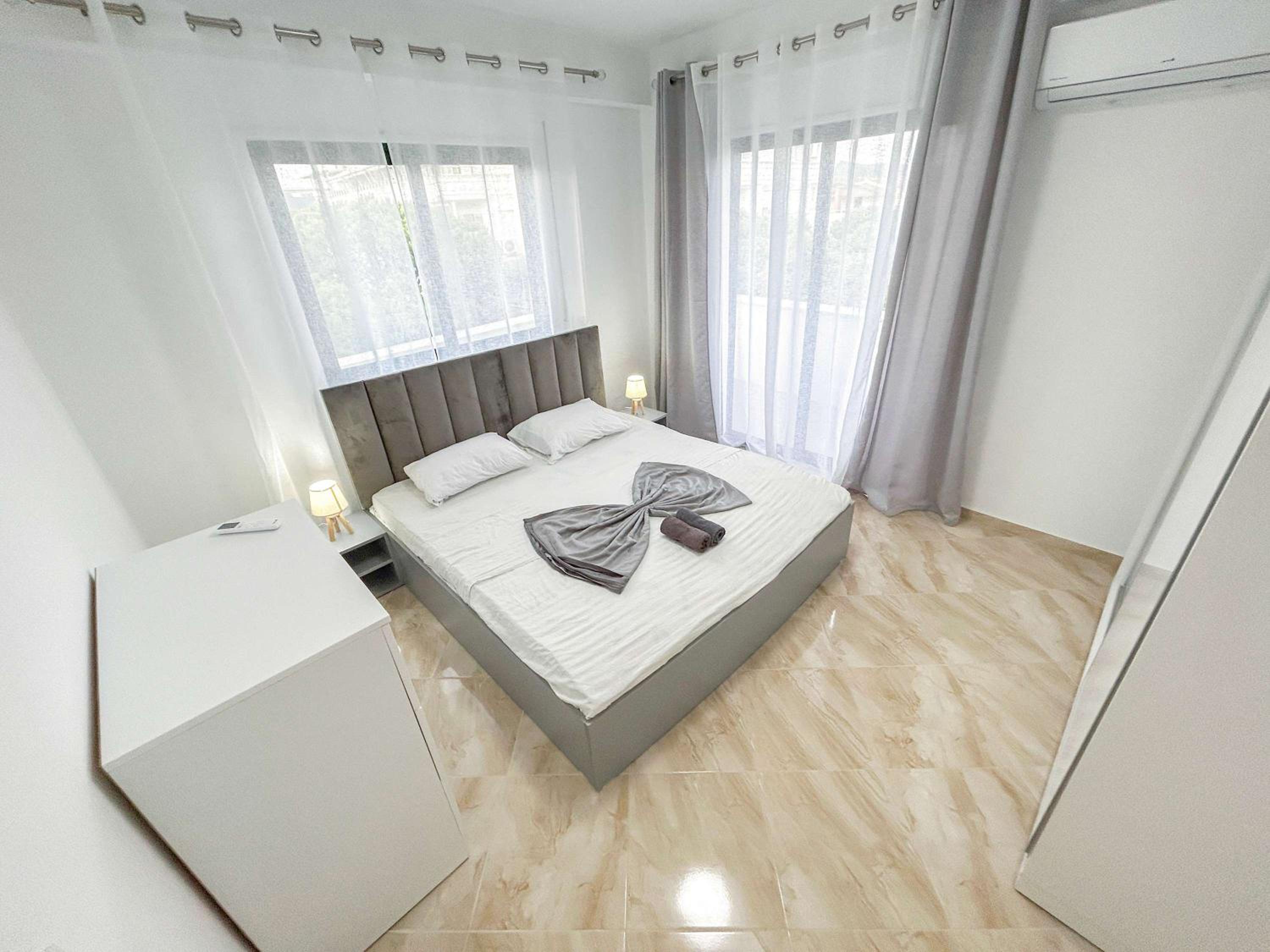 Albanian Dream House 716