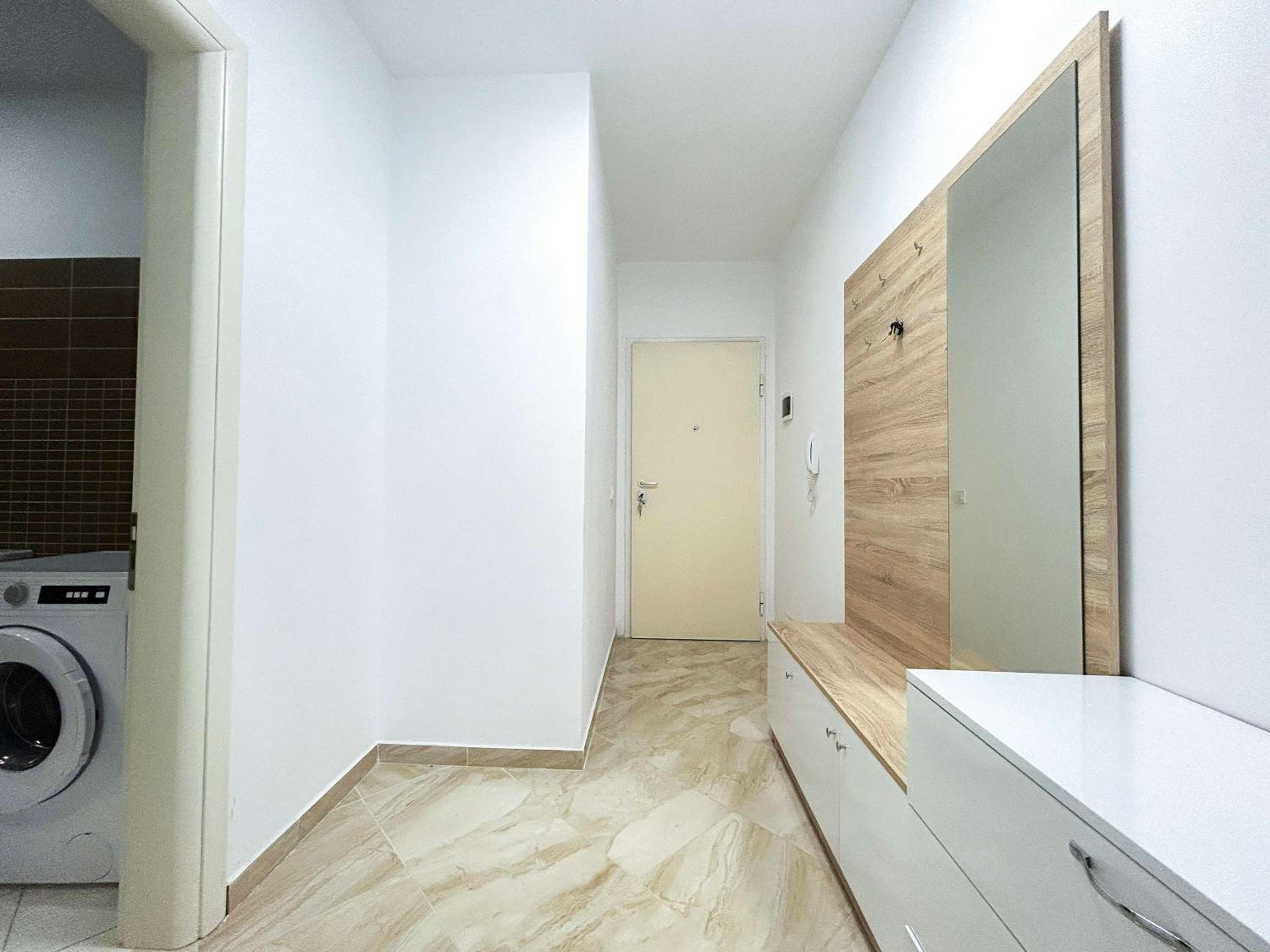 Albanian Dream House 716