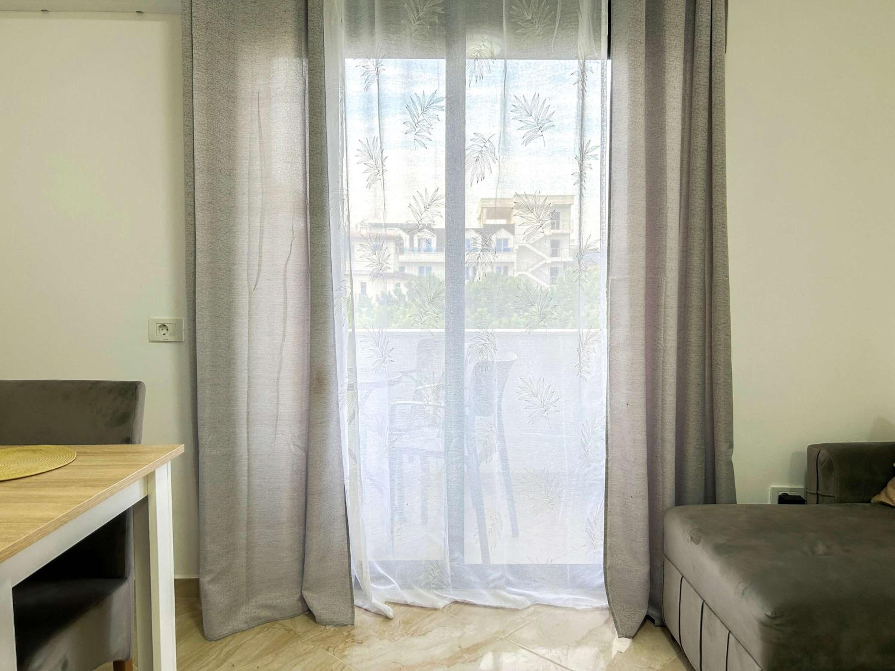 Albanian Dream House 716