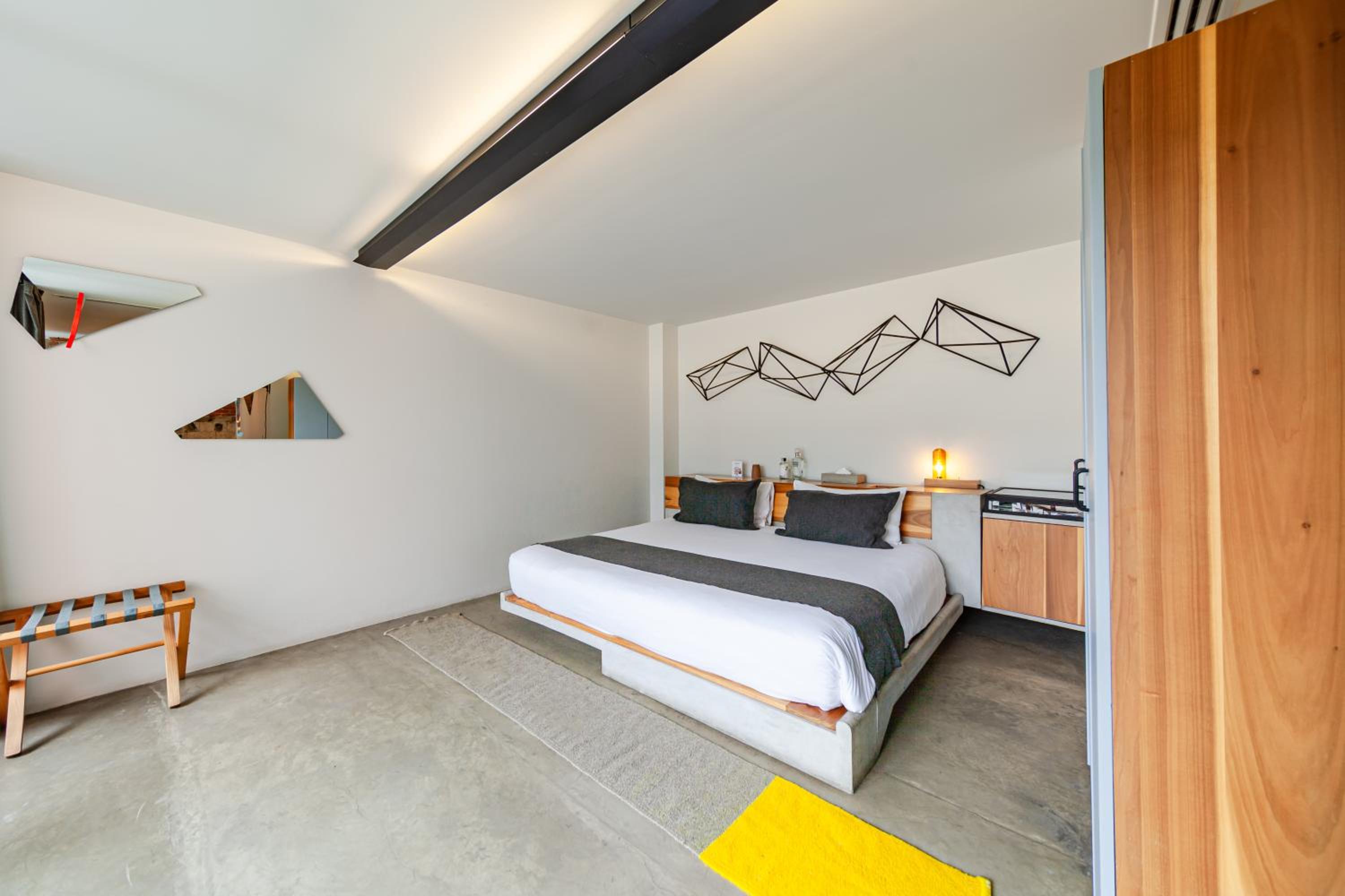 Hotel Carlota 44