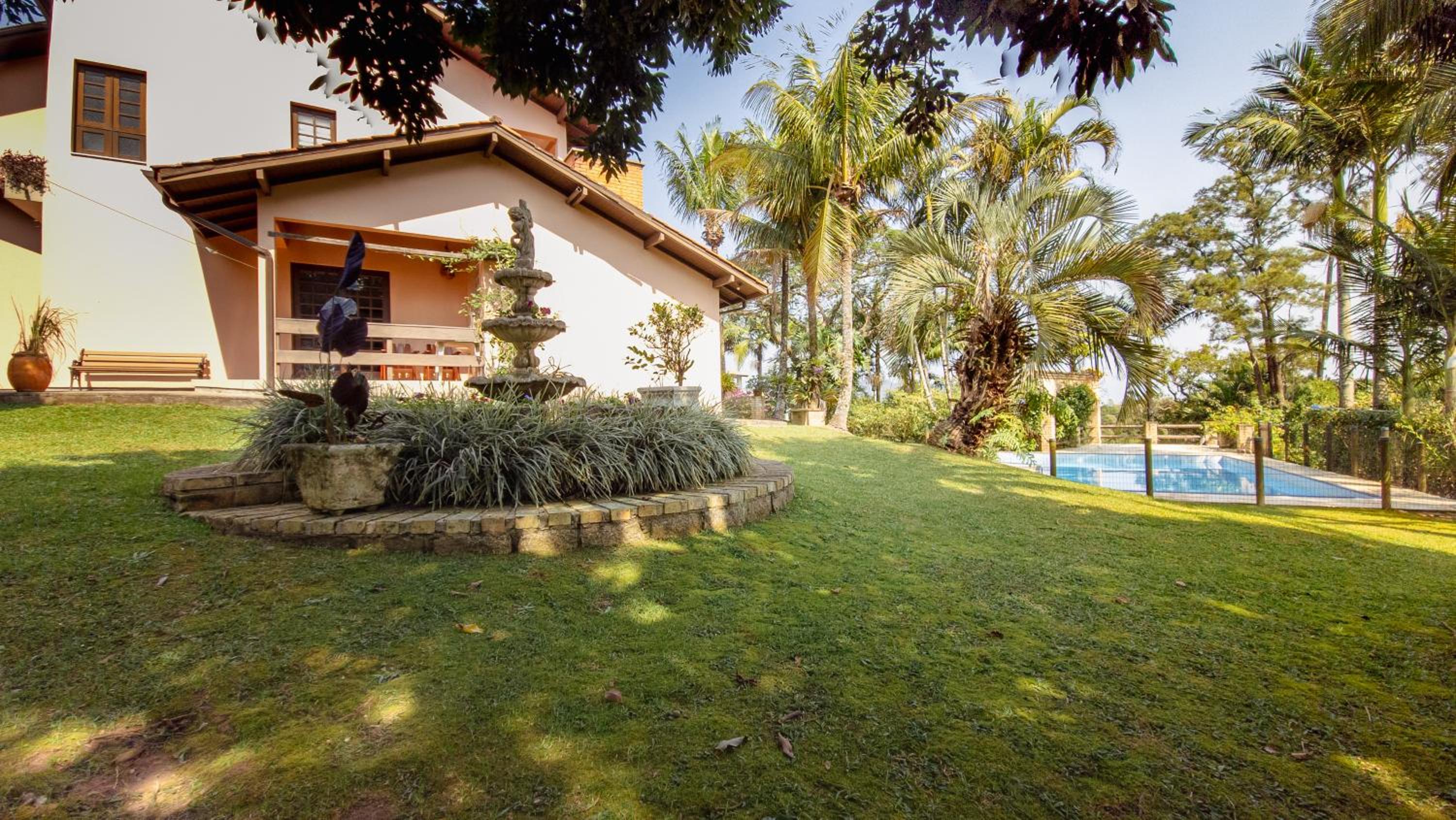 Paraíso familiar c/ Piscina em Sto Antônio PA8546