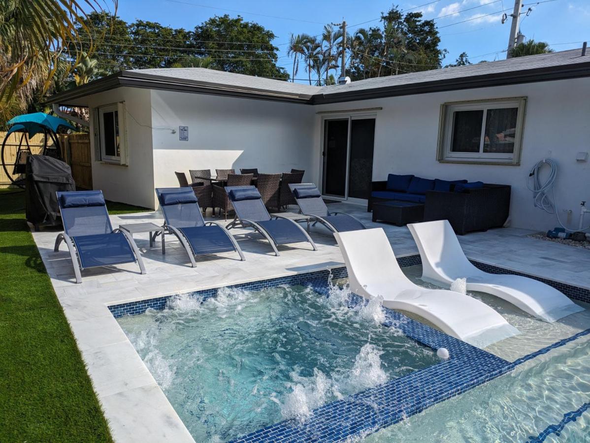 Fun-tastic Oasis Heated Pool and Spa Beach view 2