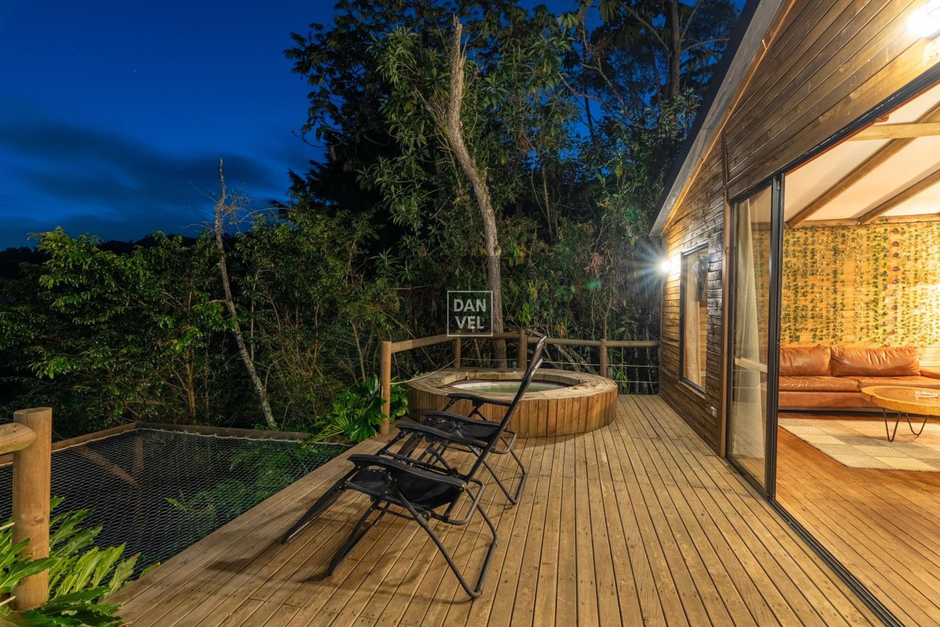 Bleu Hills Villas