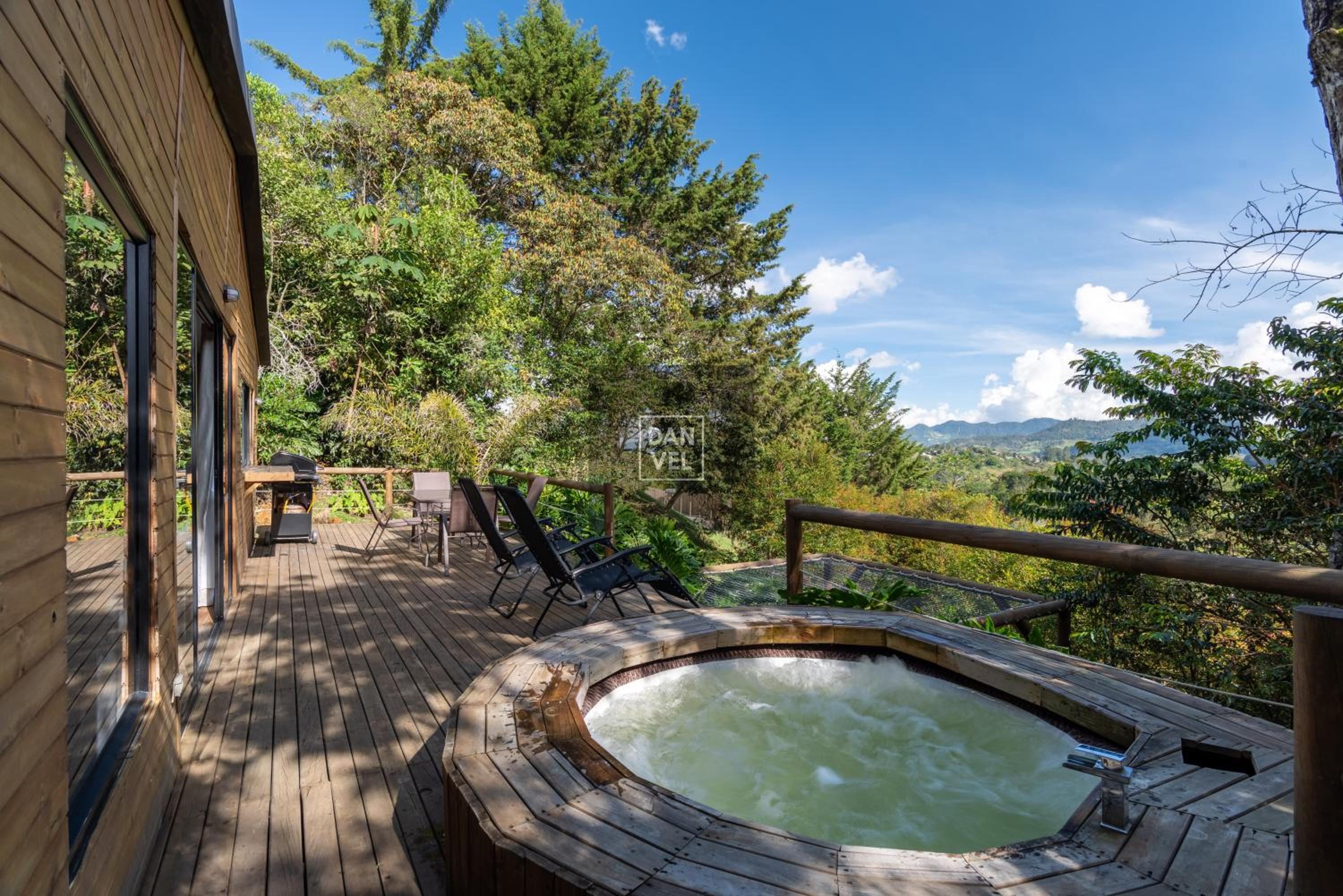 Bleu Hills Villas