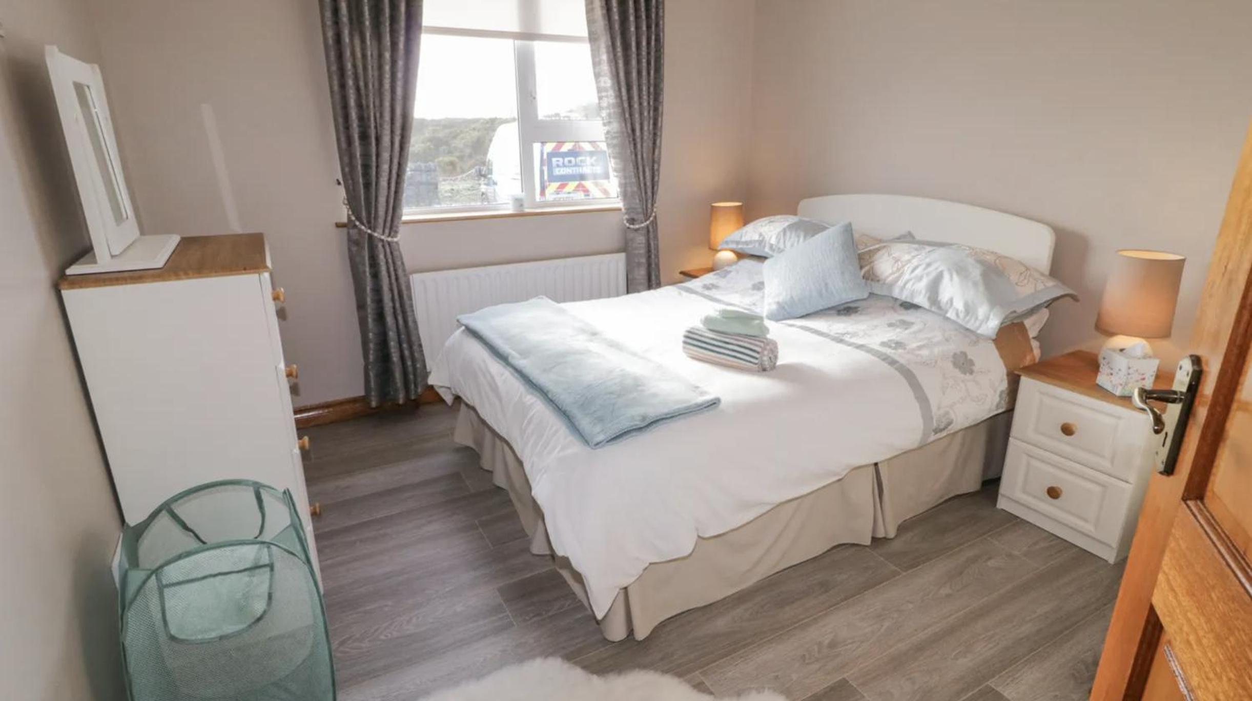Breezy Point Accommodation