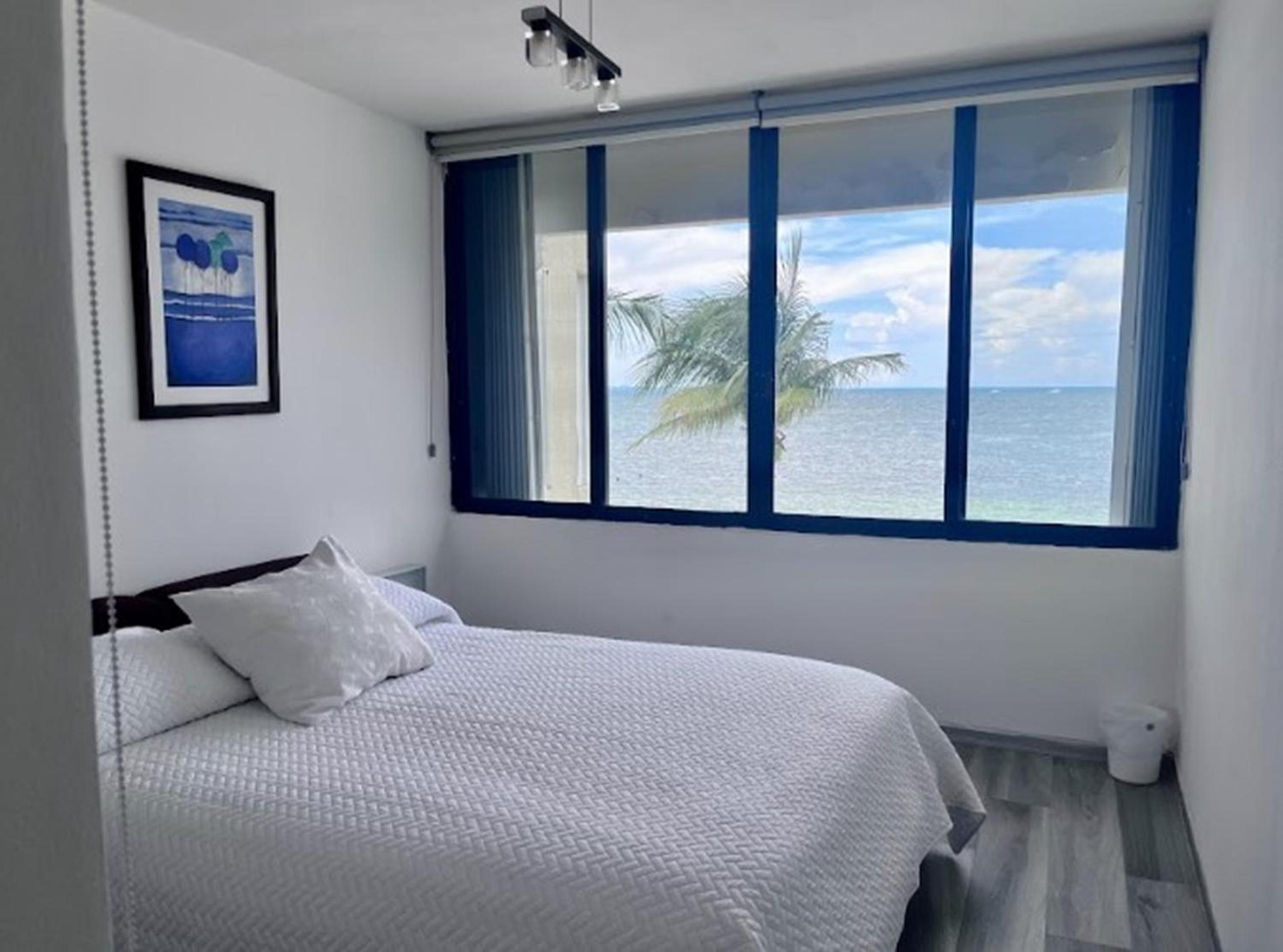 Oceanfront Condo at Unique Location