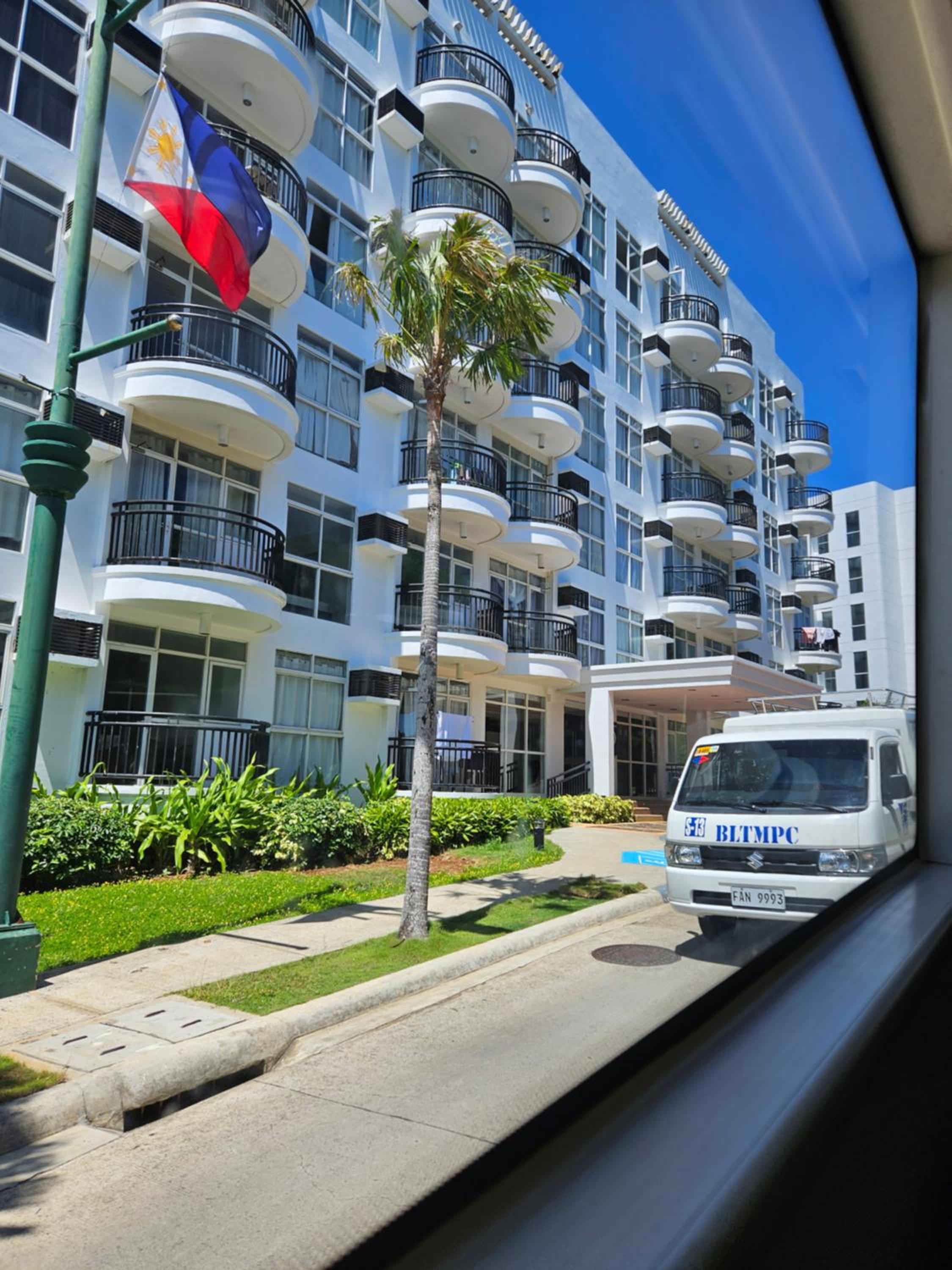 BORACAY CONDOMINIUM NEWCOAST OCEANWAY Residences B, UNIT GFF view 4
