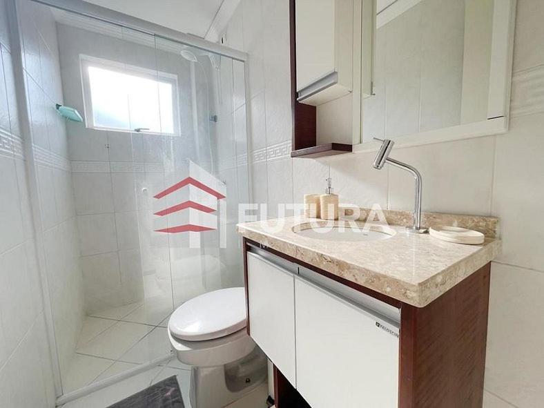 Lindo apartamento de 02 quartos LA017E