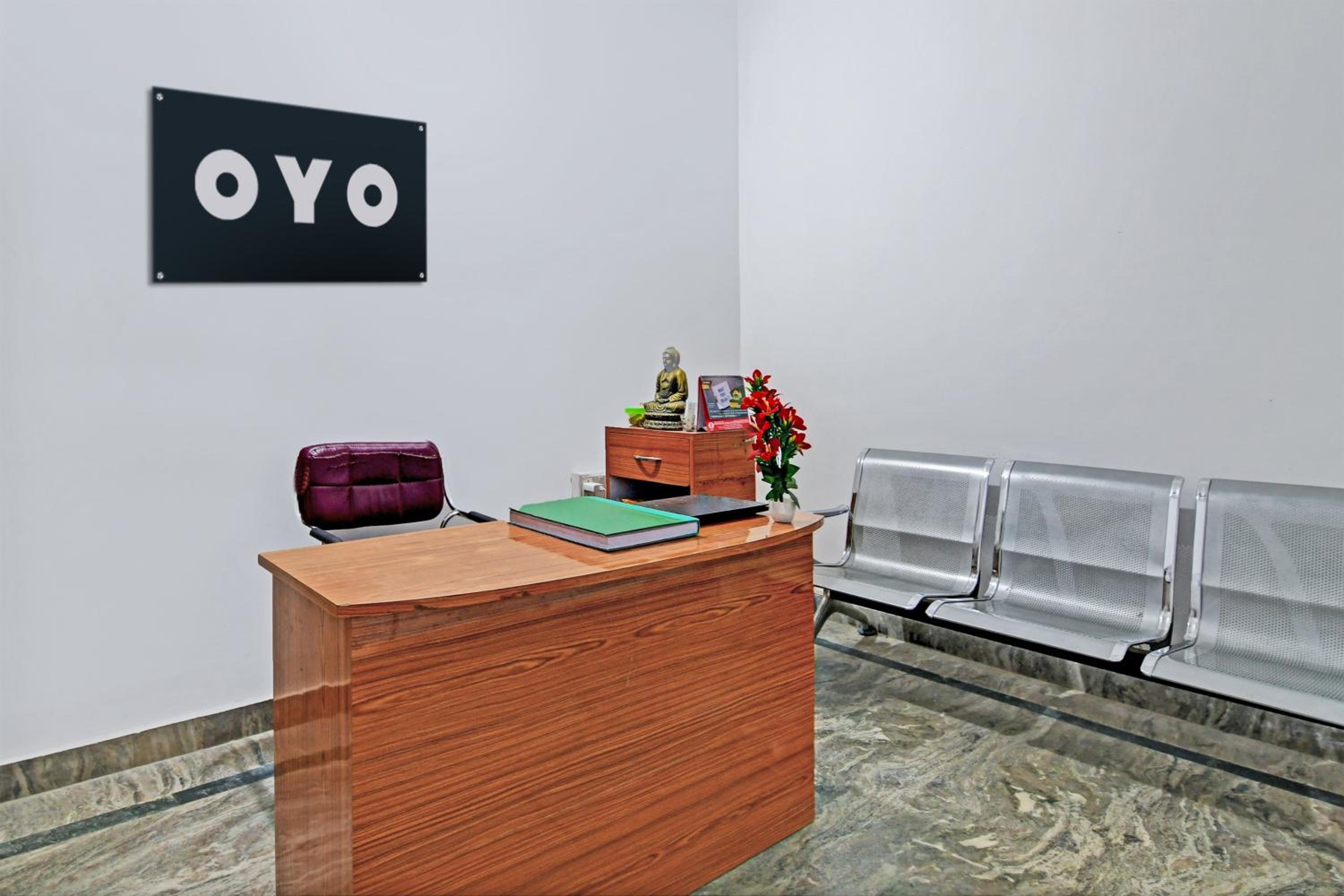 Hotel O Home Elite Stay Near Shri Shri Shiridi Sai Mandir view 3