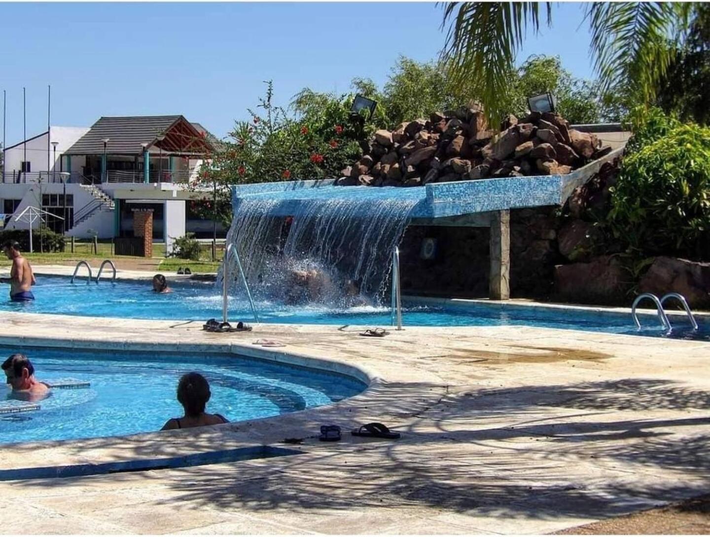 Departamento PLANTA BAJA - Termas - Agua de Vida