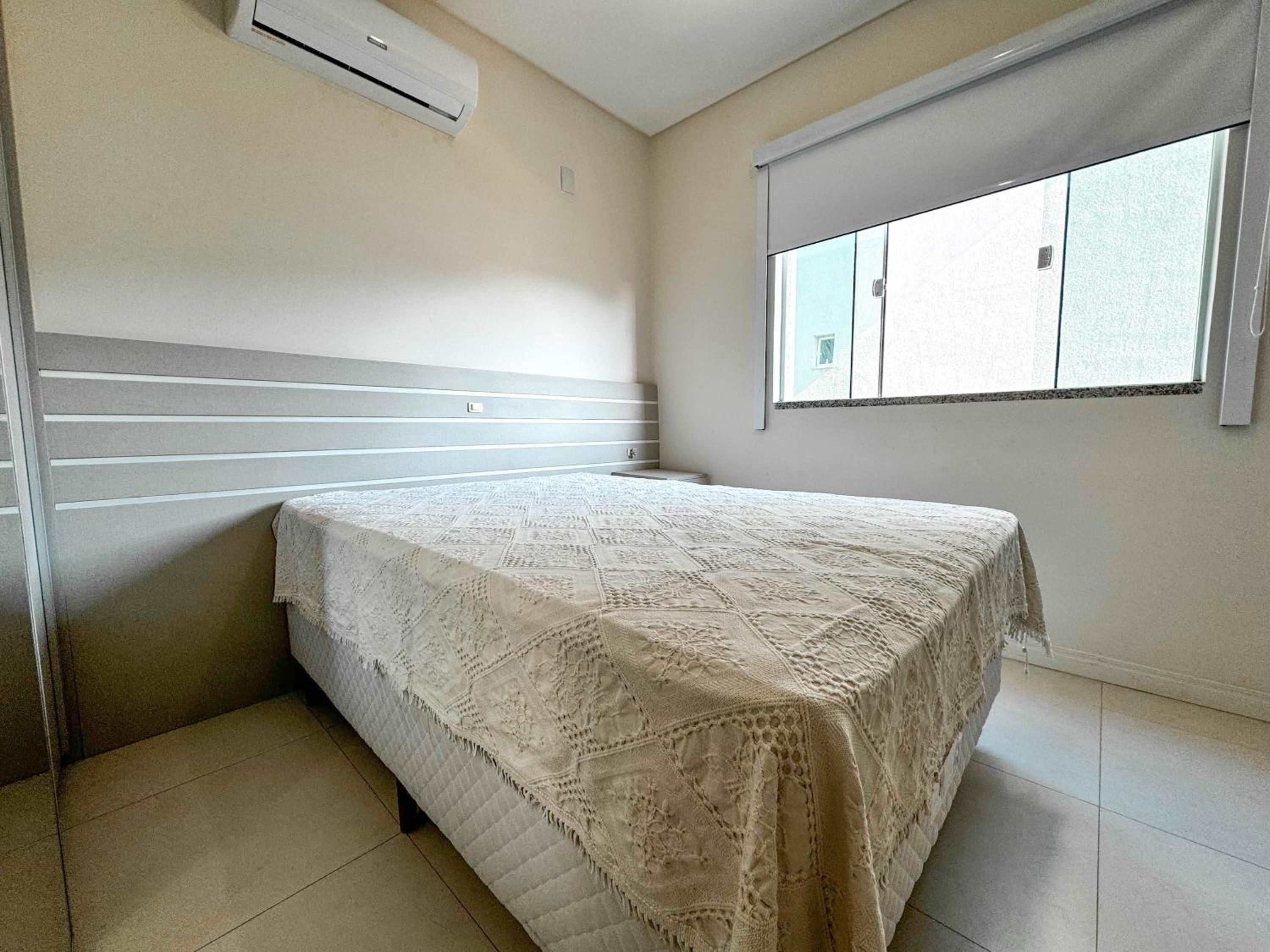 Apartamento Lindo com 03 Suítes LA019E