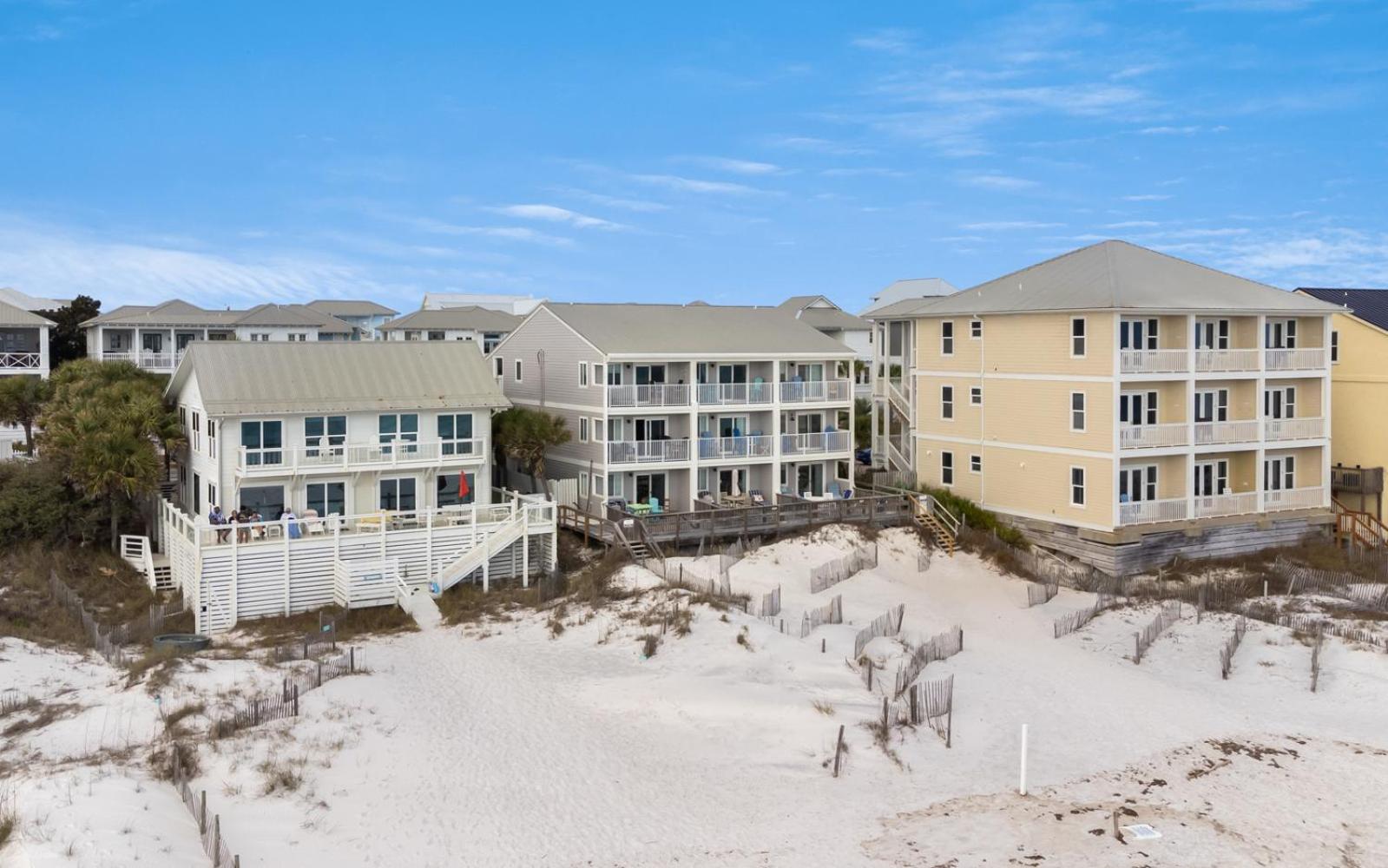 Leeward II Unit 4 by Oversee 30A view 4