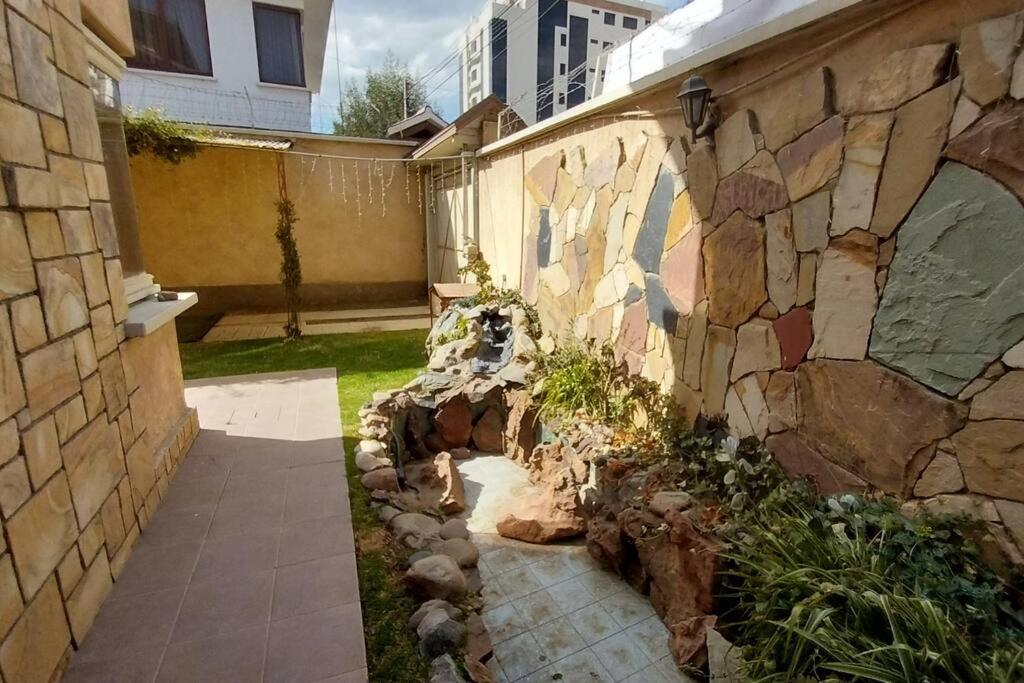 Charming House-Elegante y Cómodo