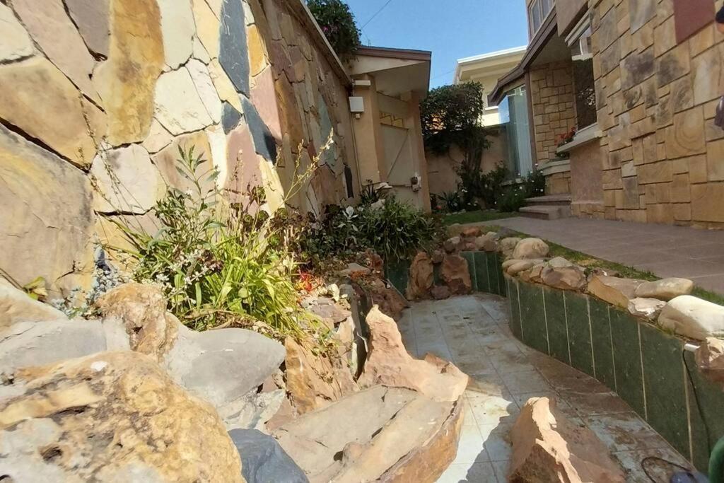 Charming House-Elegante y Cómodo