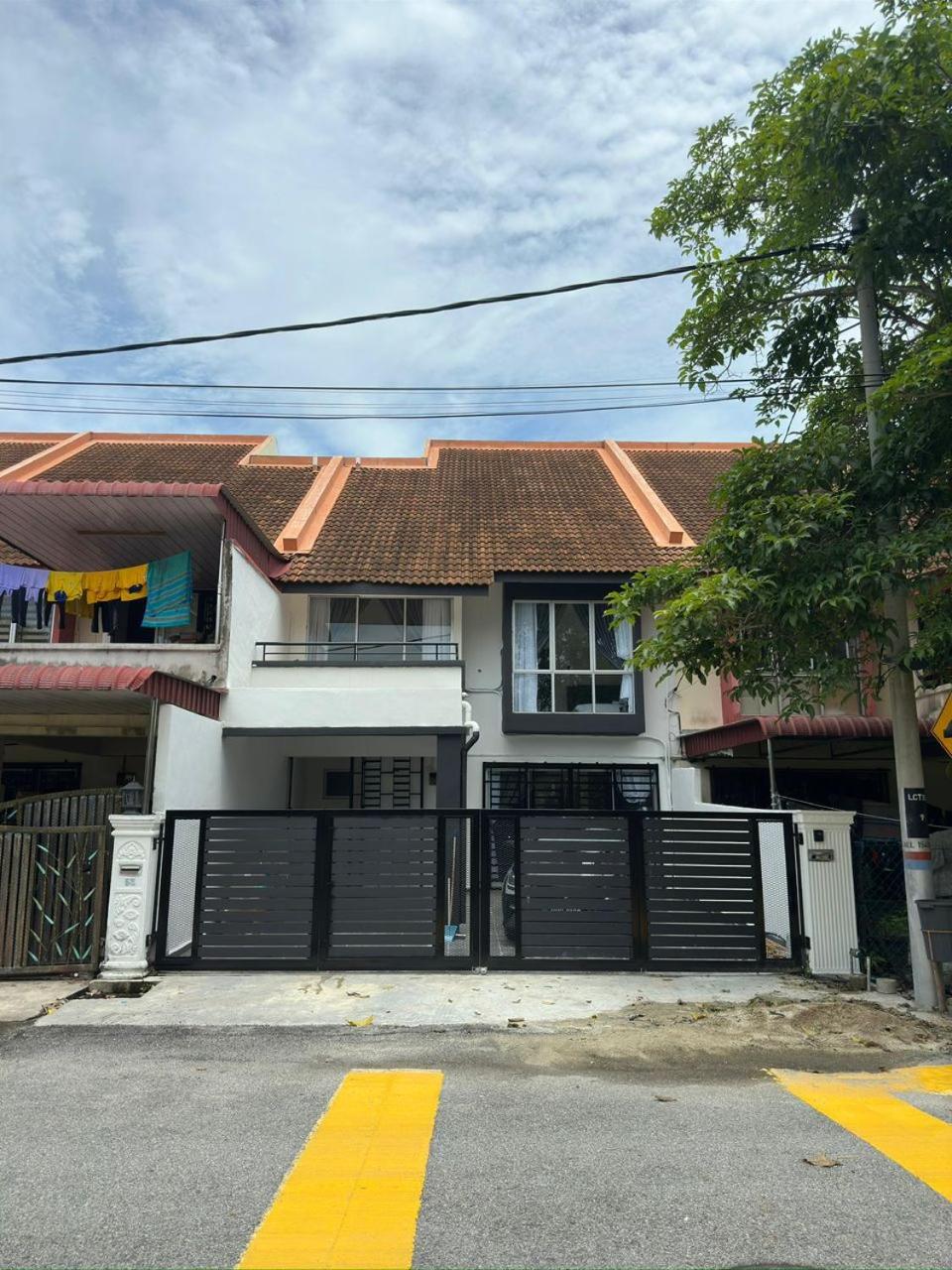 3Story Family Suites 7pax Ikea Batu Kawan 5min photo 4