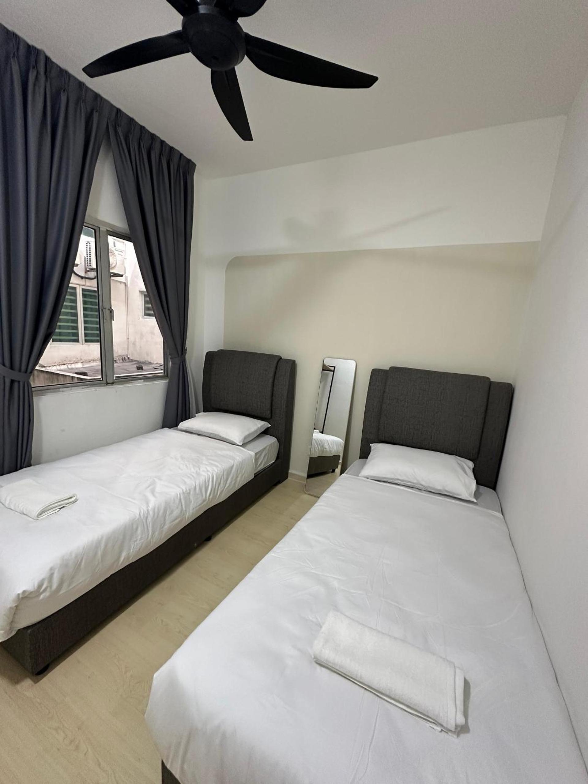 3Story Family Suites 7pax Ikea Batu Kawan 5min photo 5