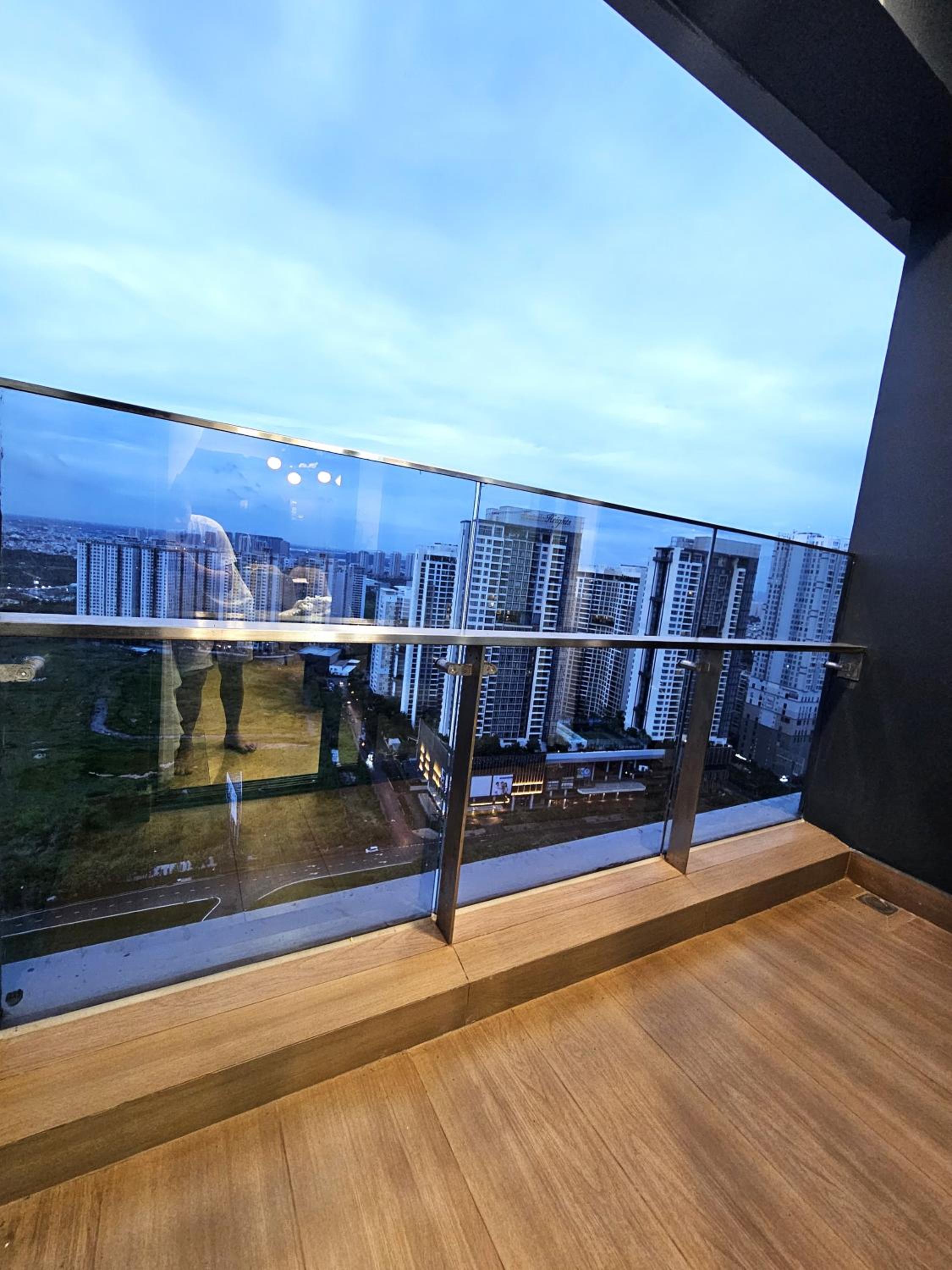 Lumiere Riverside by Aura Luxury