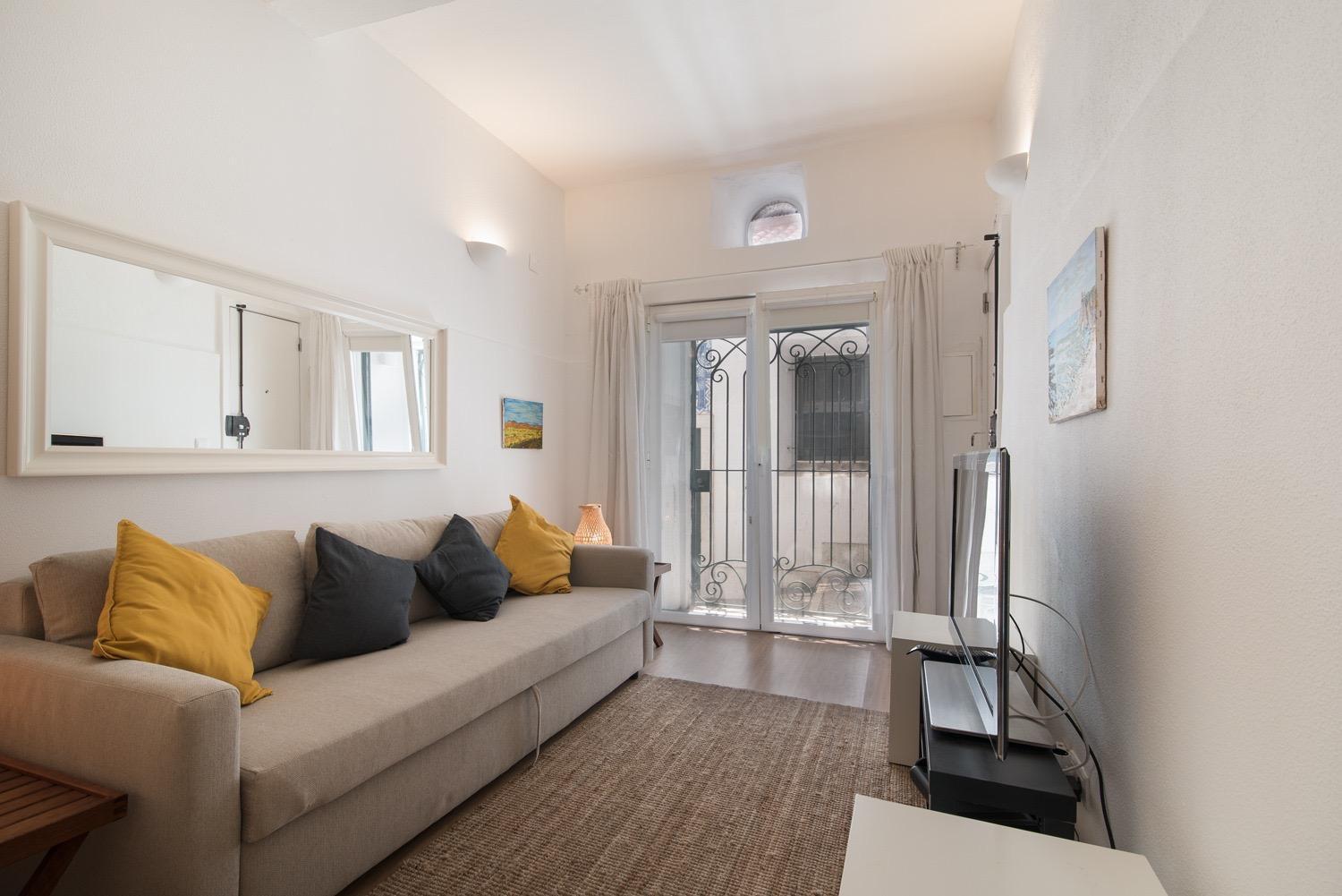 Alfama com Alma Apartment view 2