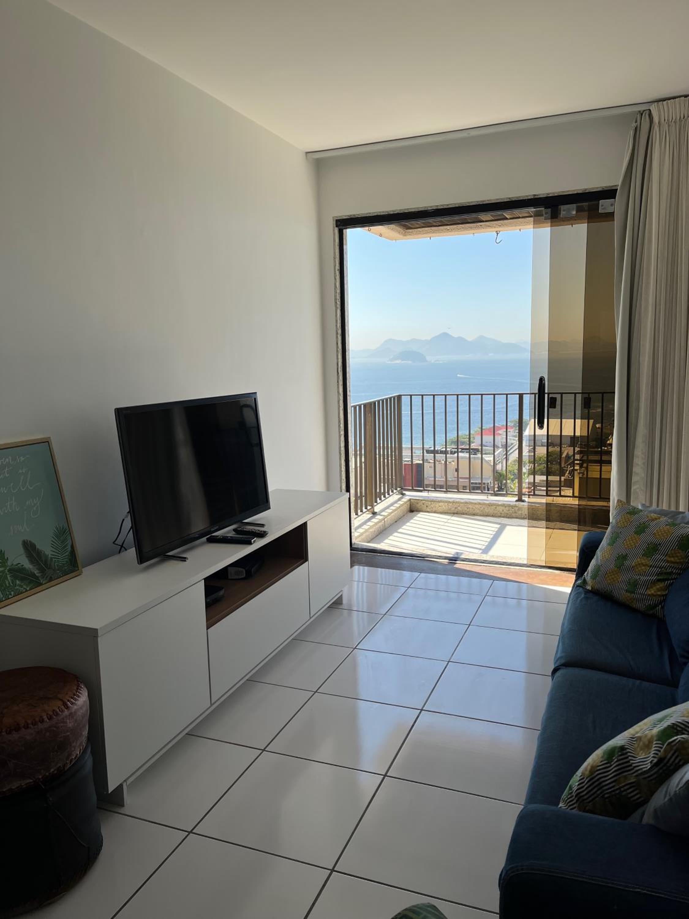 Alex Rio Flats Arpoador Beach View