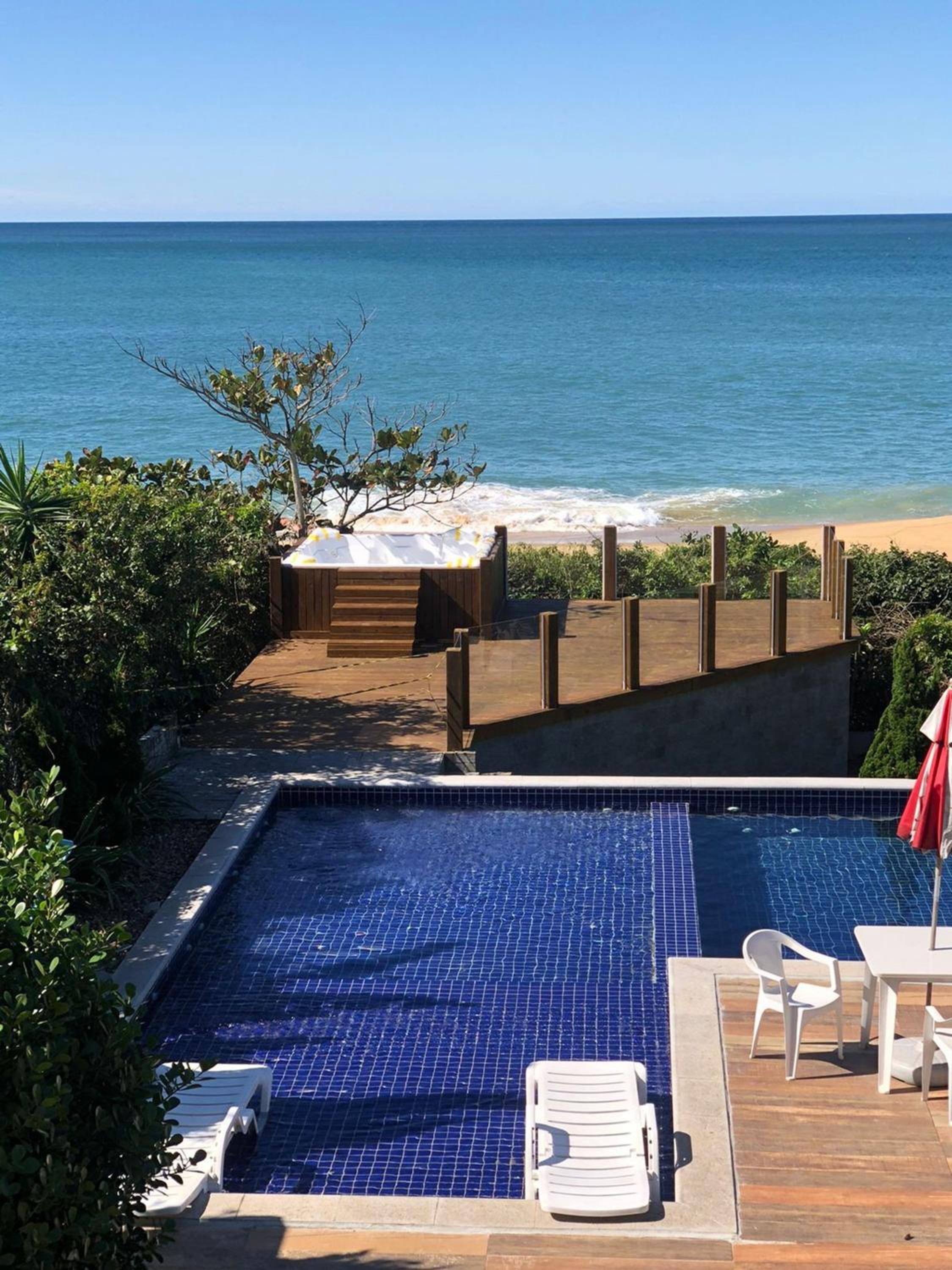 Mansão de verão luxuosa na Praia do Estaleirinho
