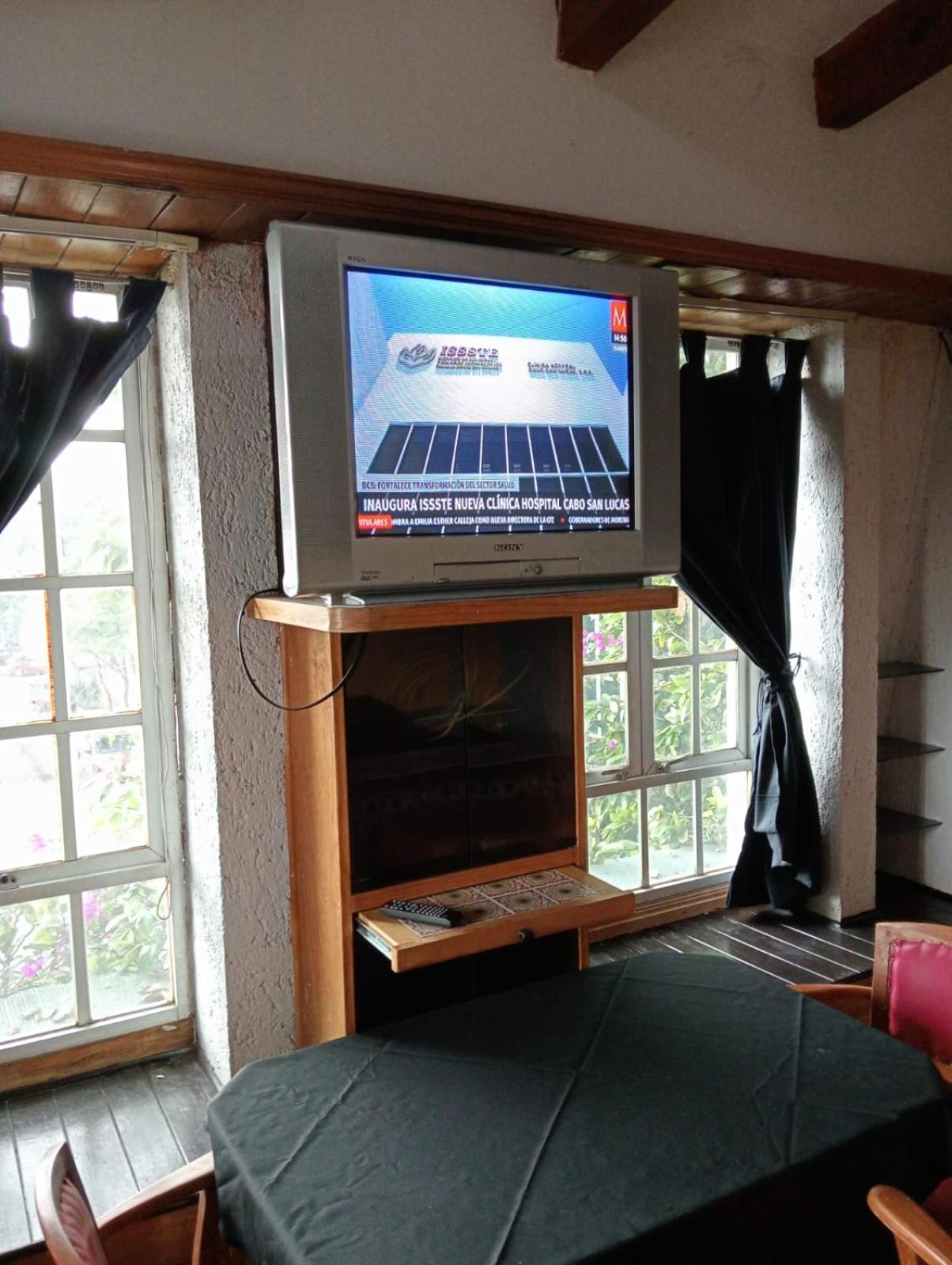 Photo 10