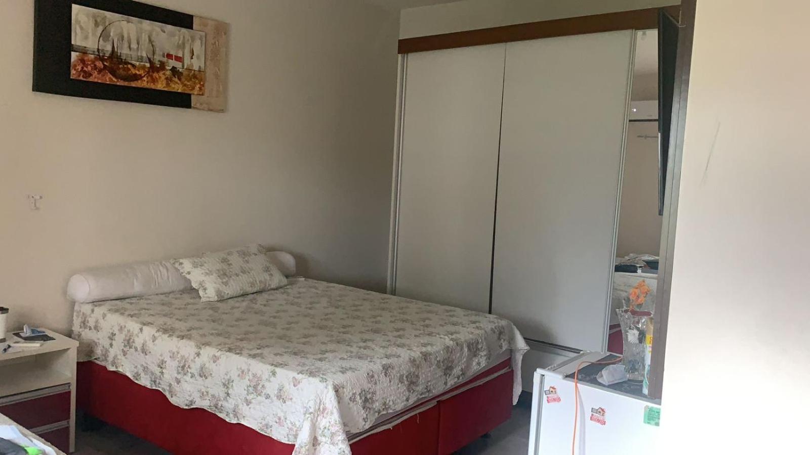 A Casa Paradisíaca lll Com Sinuca e Ar Condicionado em Todos Ambientes com Roupa de Cama e Lavanderia e Ofurô Super Quente com a Vista a Serra de Caldas No