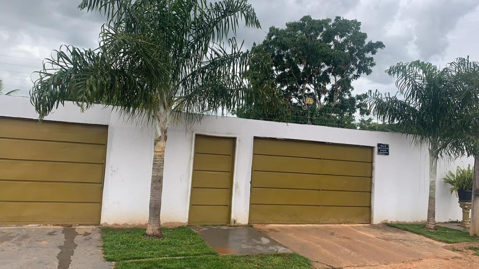 A Casa Paradisíaca lll Com Sinuca e Ar Condicionado em Todos Ambientes com Roupa de Cama e Lavanderia e Ofurô Super Quente com a Vista a Serra de Caldas No