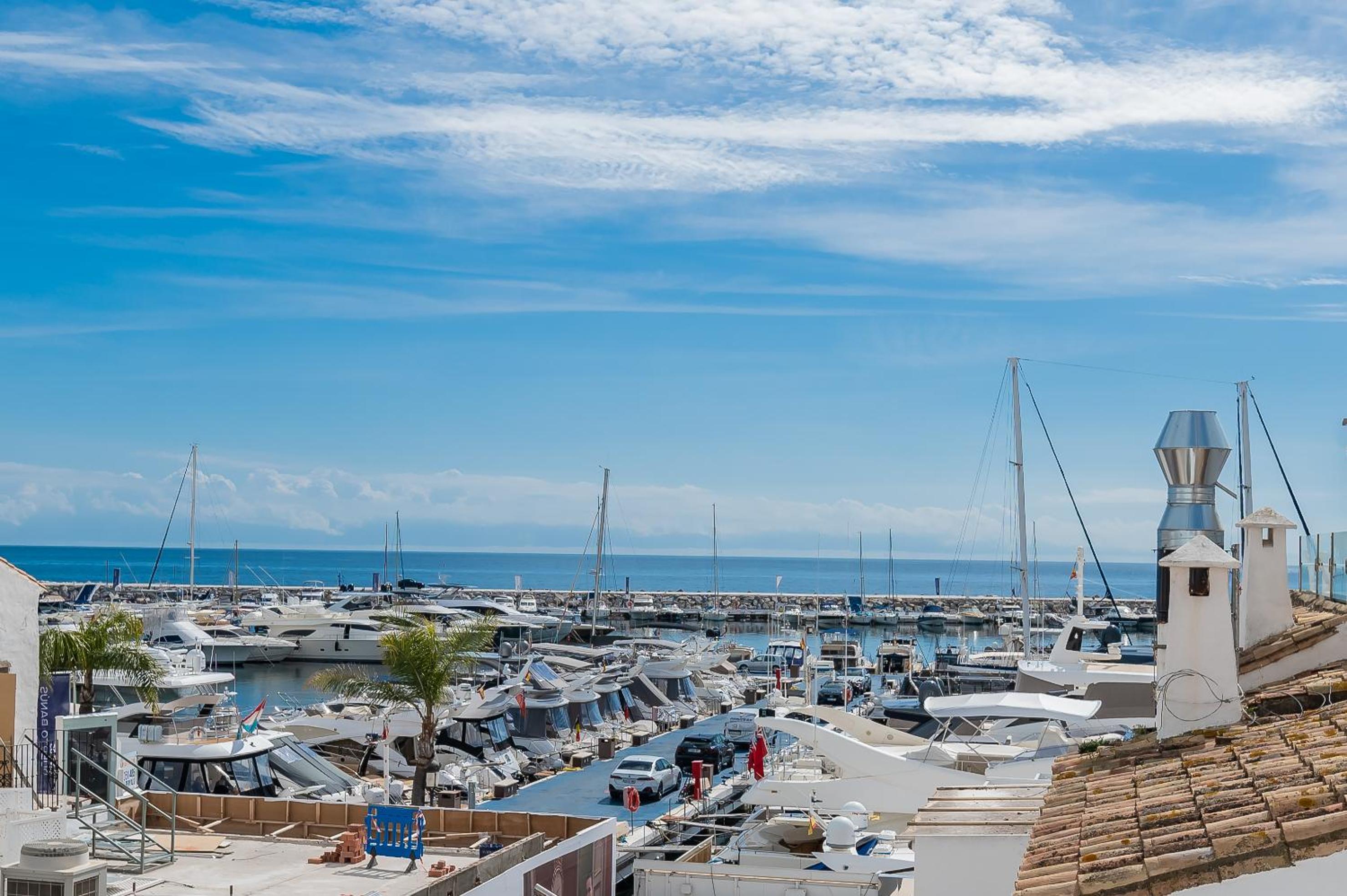 VACATION MARBELLA I Paradise at Puerto Banus Marina, Luxury Shops, Sea View view 3