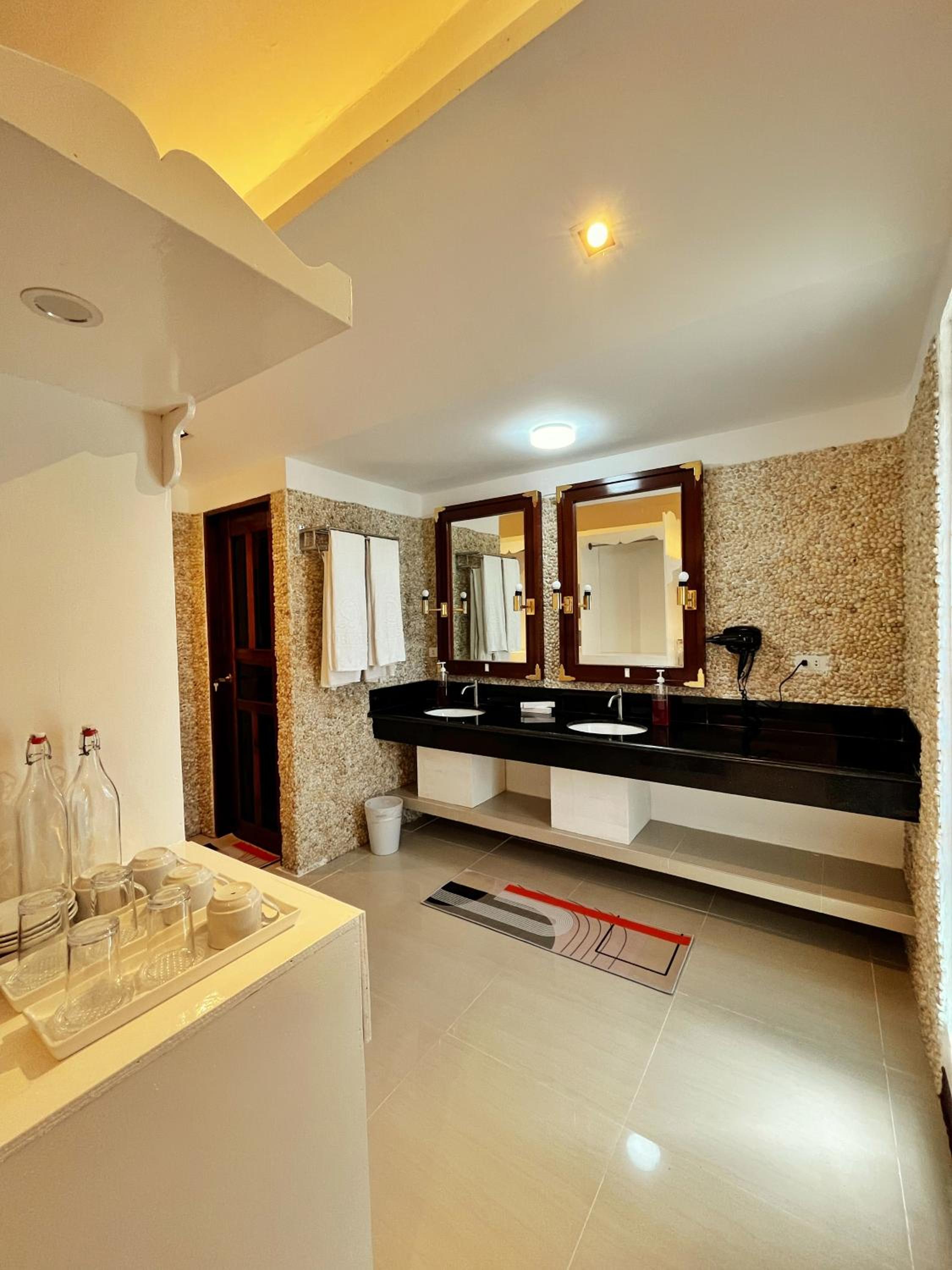 Doublegem Beach Resort and Hotel, photo 42