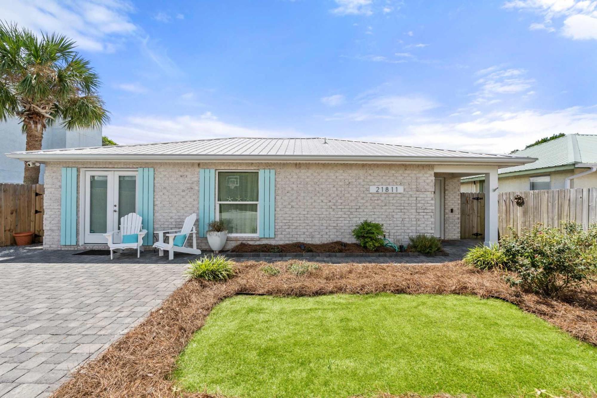 Laguna Breeze-Pet Friendly, Short Walk to Beach view 4