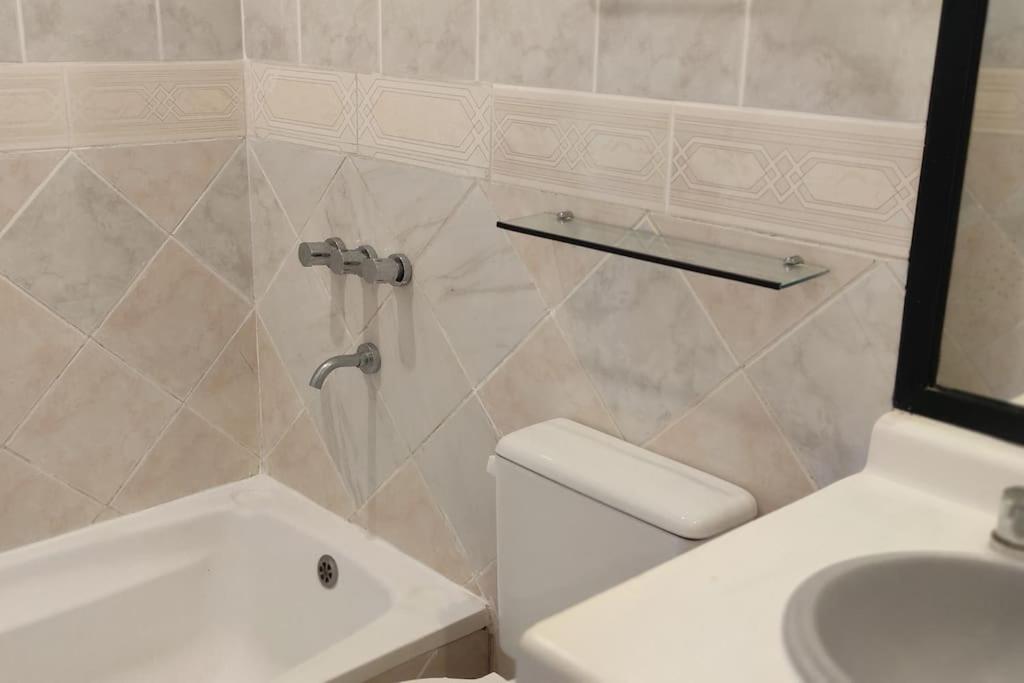 Precioso departamento ejecutivo con piscina y jacuzzi