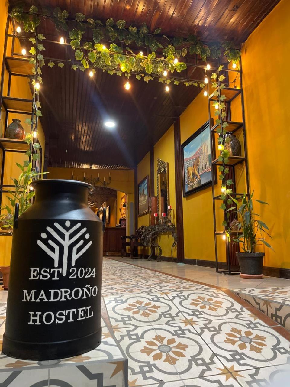 Madroño Hostel