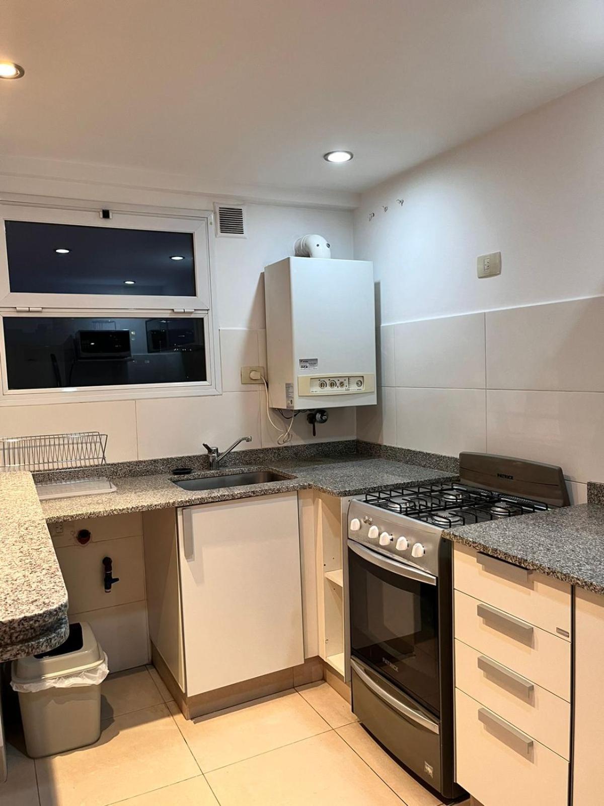 GRAN NIVEL EN El CENTRO DE NEUQUEN 1 DORMITORIO CON COCHERA OPCIONAL