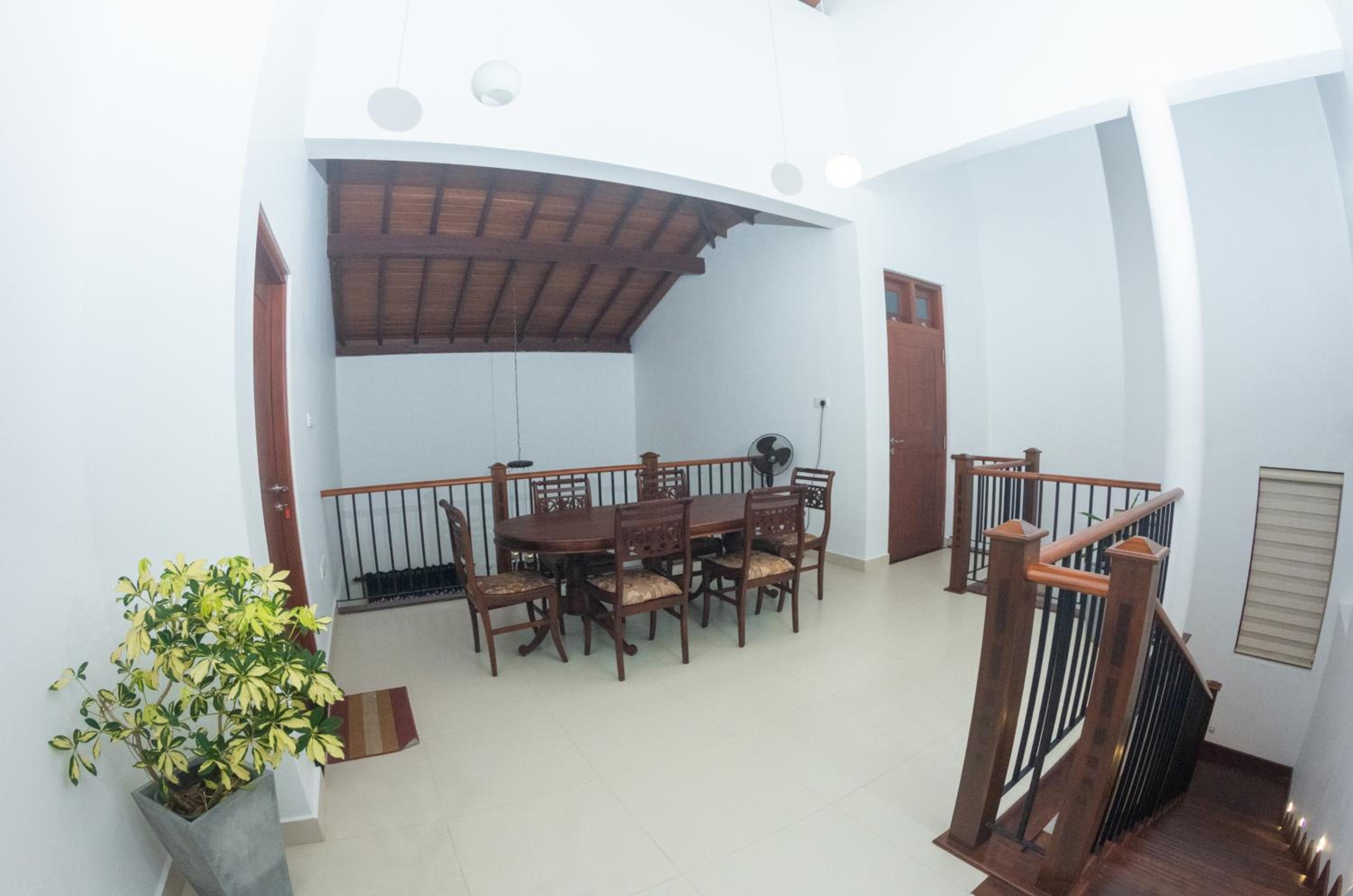 Dazzling Villa in Weligama, Sri Lanka view 2