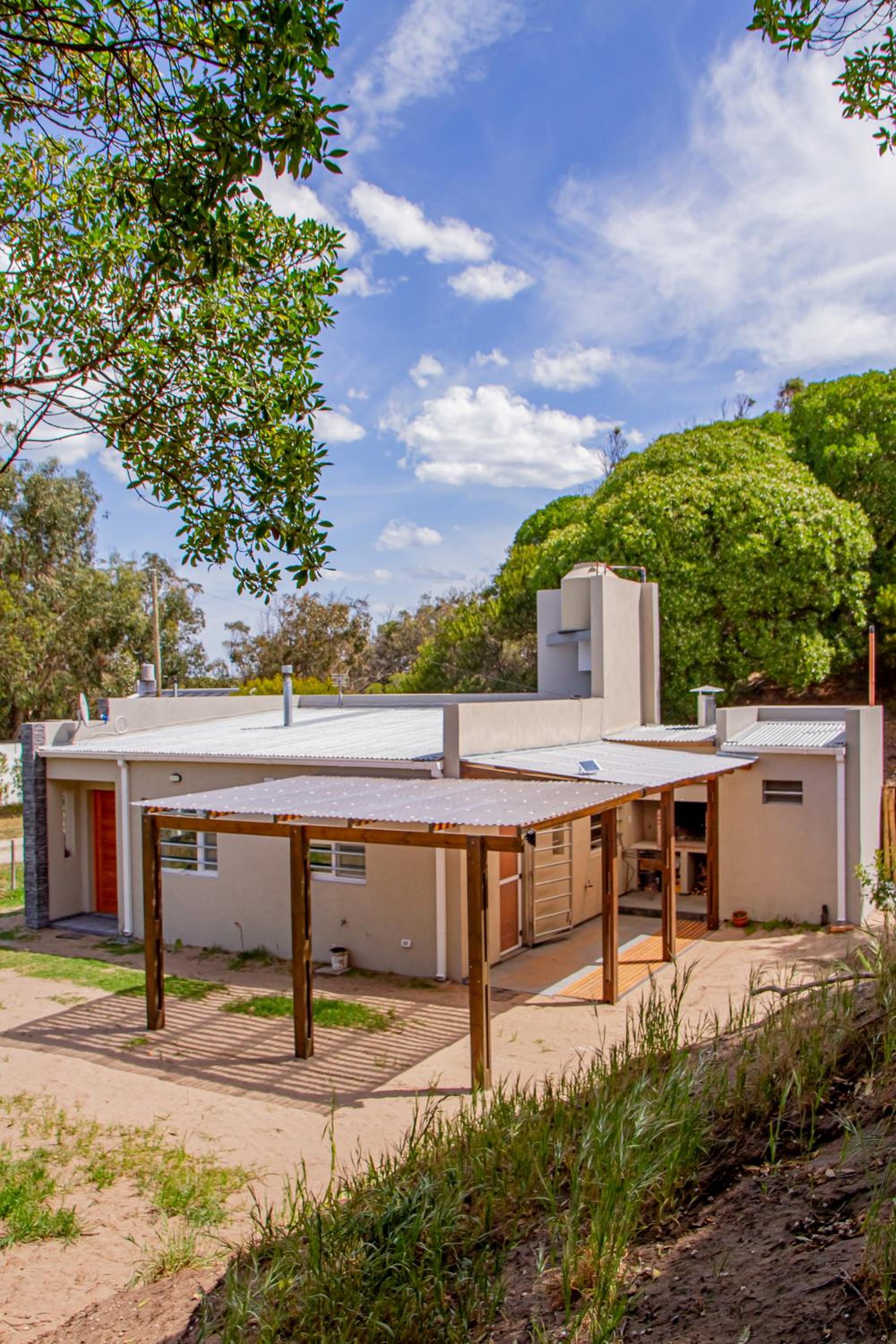 Casa MEDANO
