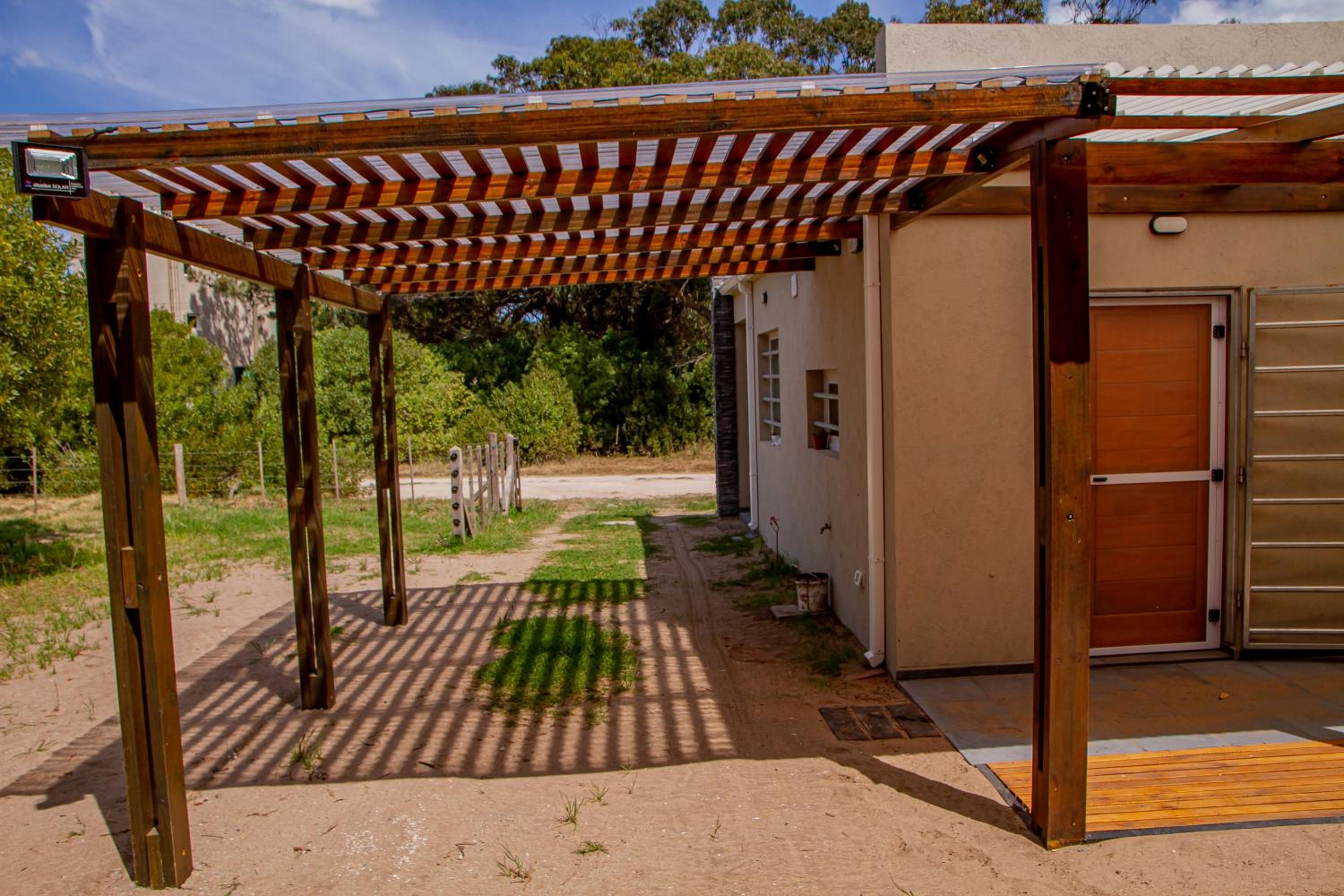 Casa MEDANO