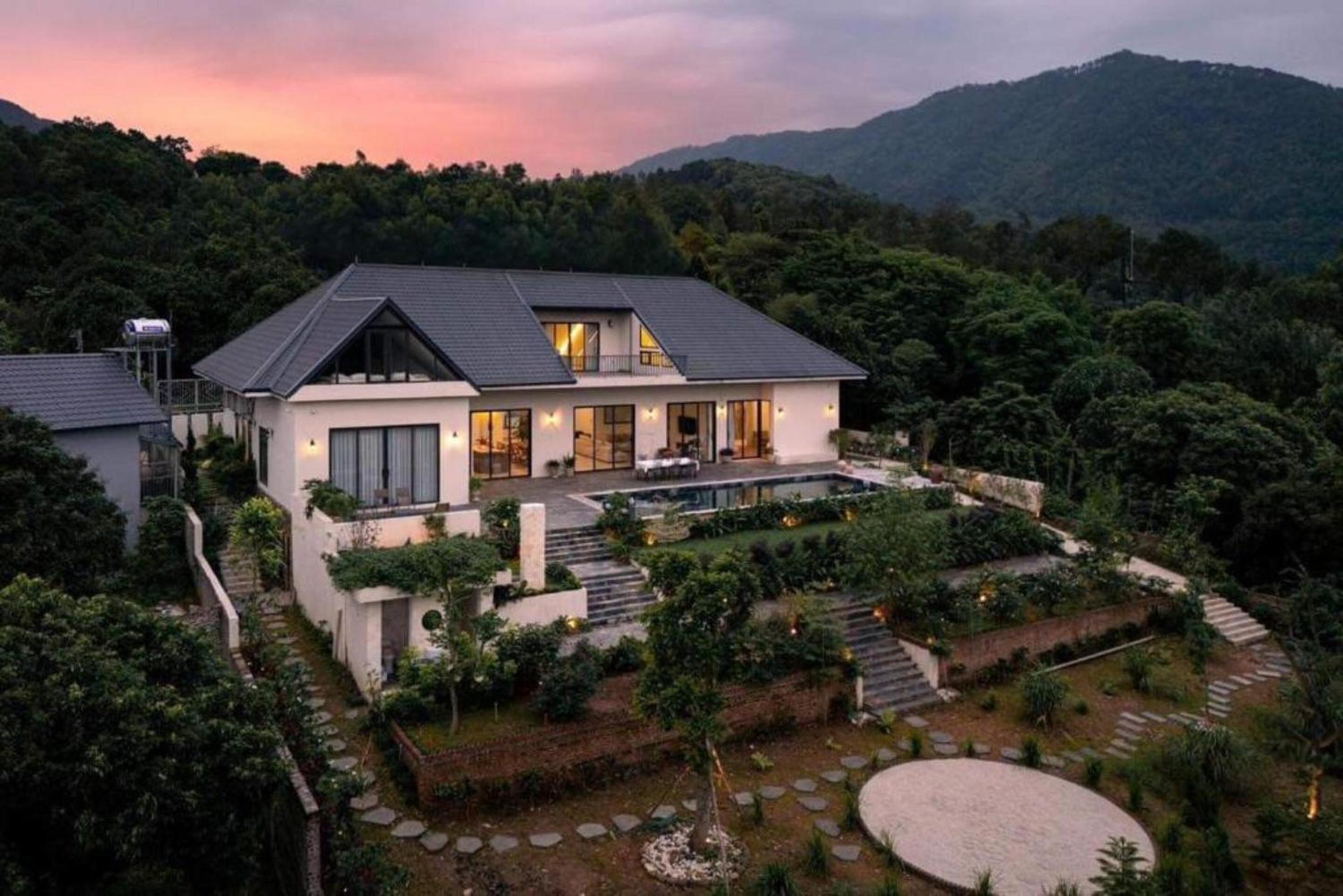 Velia Villa Venuestay