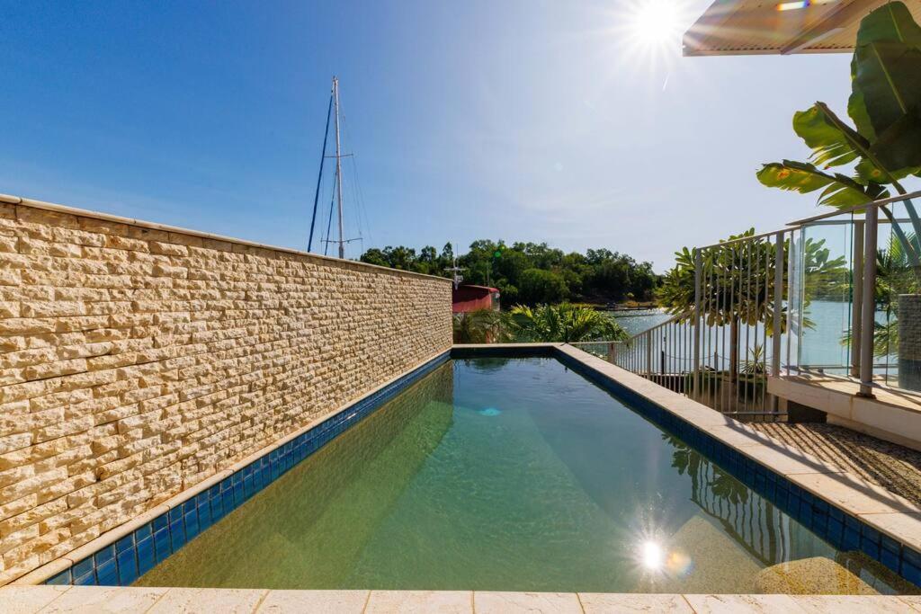 Bayview Paradise with Private Pool-Marina Deck