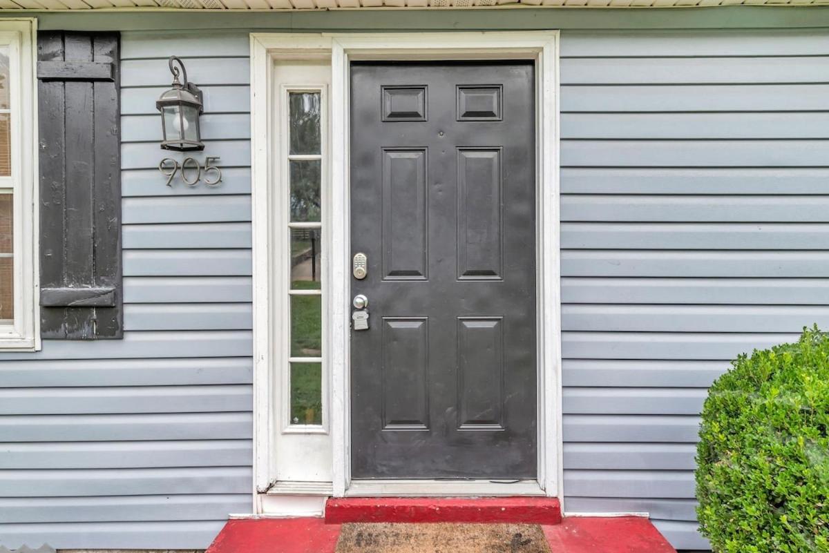 Prime East Nash Location - 5 Mins to Broadway - Property Image 3