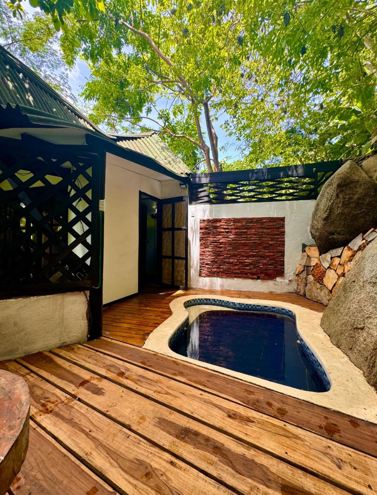 Lodge Cacao