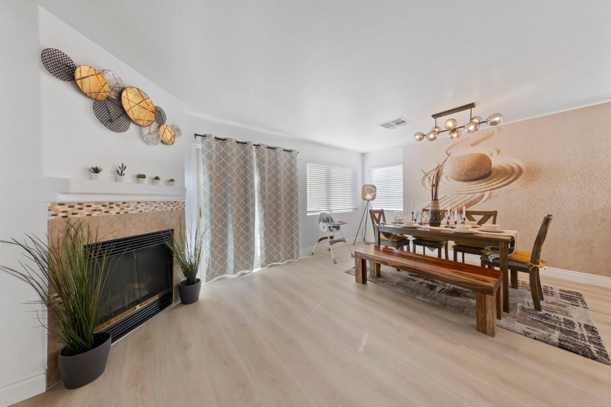 ZEN - A home away from home and in HEART of Las Vegas