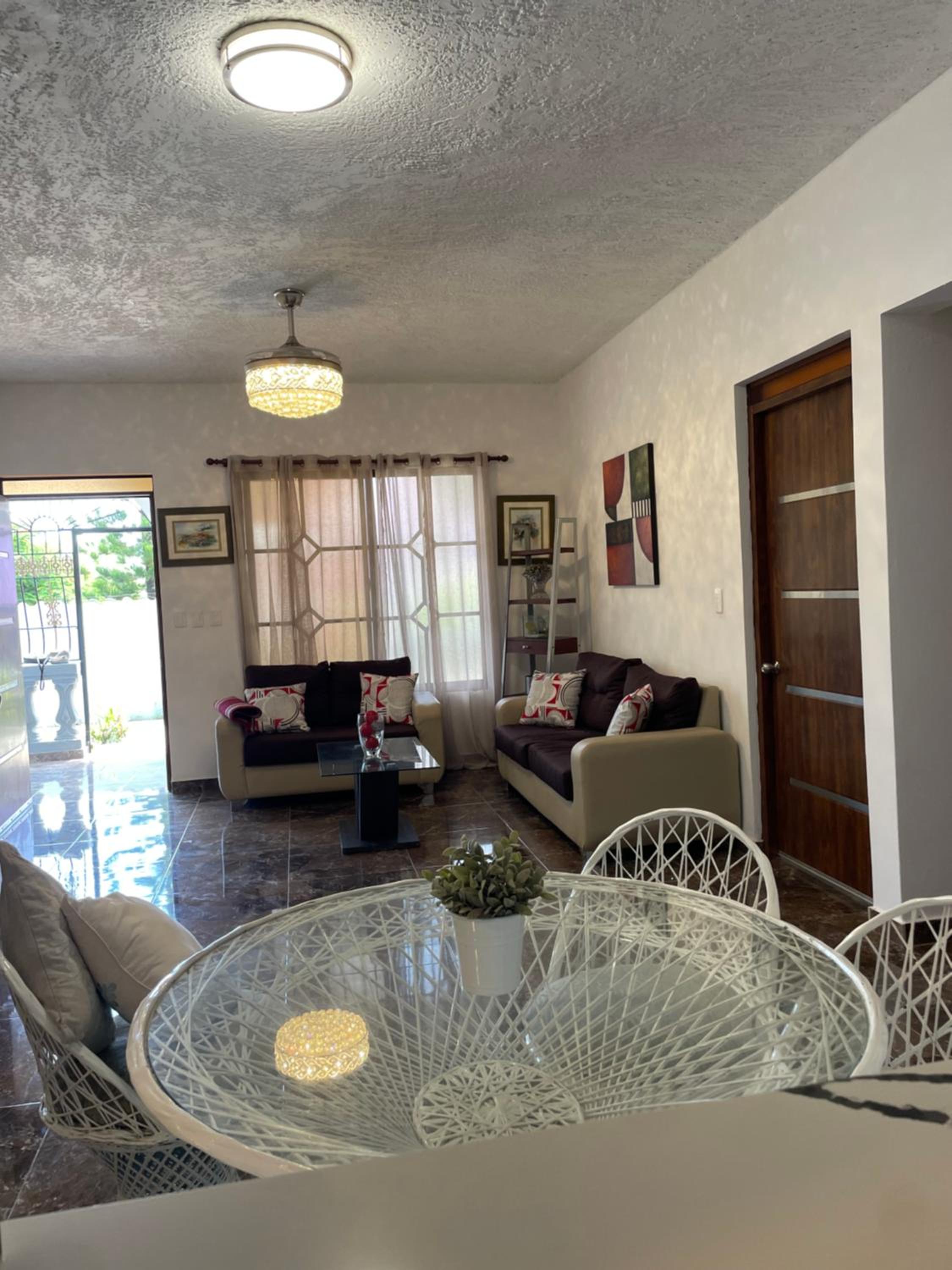 Casa Jacaranda -10 pax, Cerca de la Playa