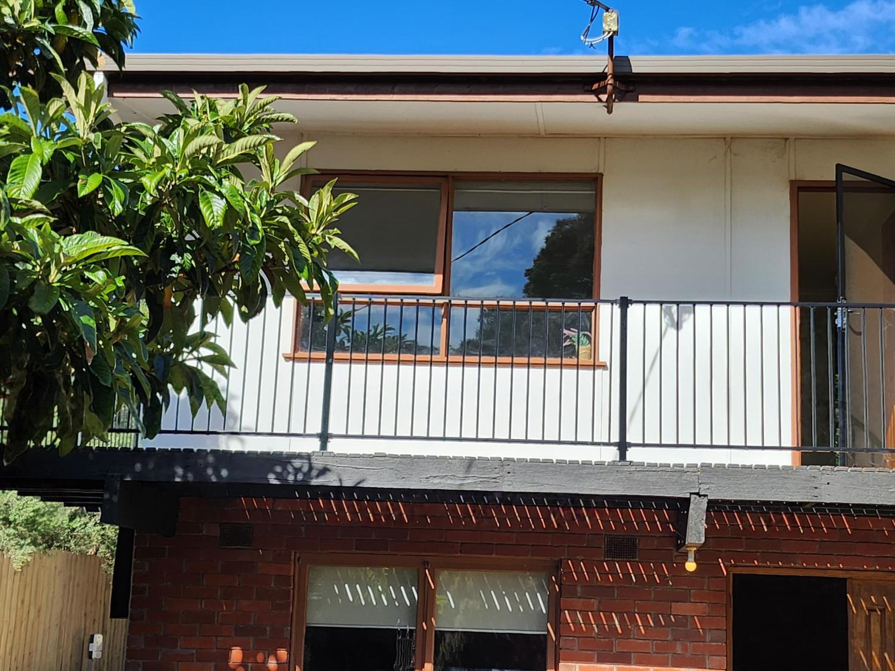 Large Retro Beach House with Style Class and Fun