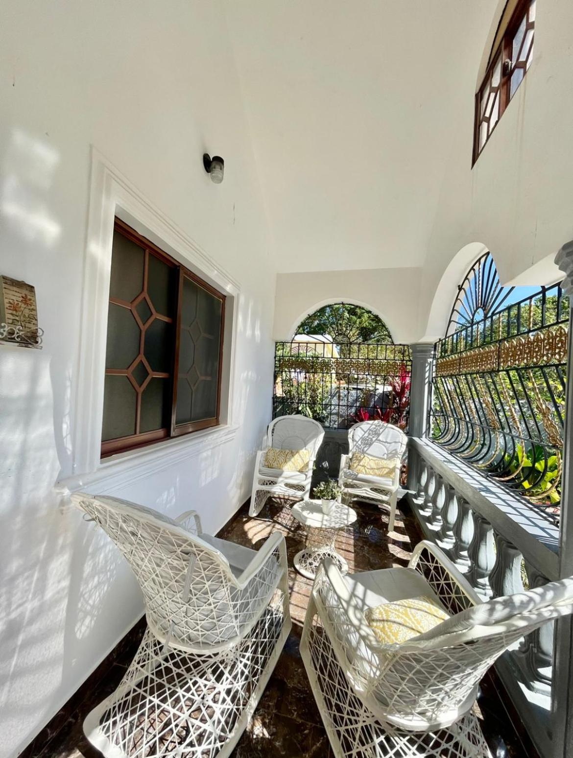 Casa Jacaranda -10 pax, Cerca de la Playa