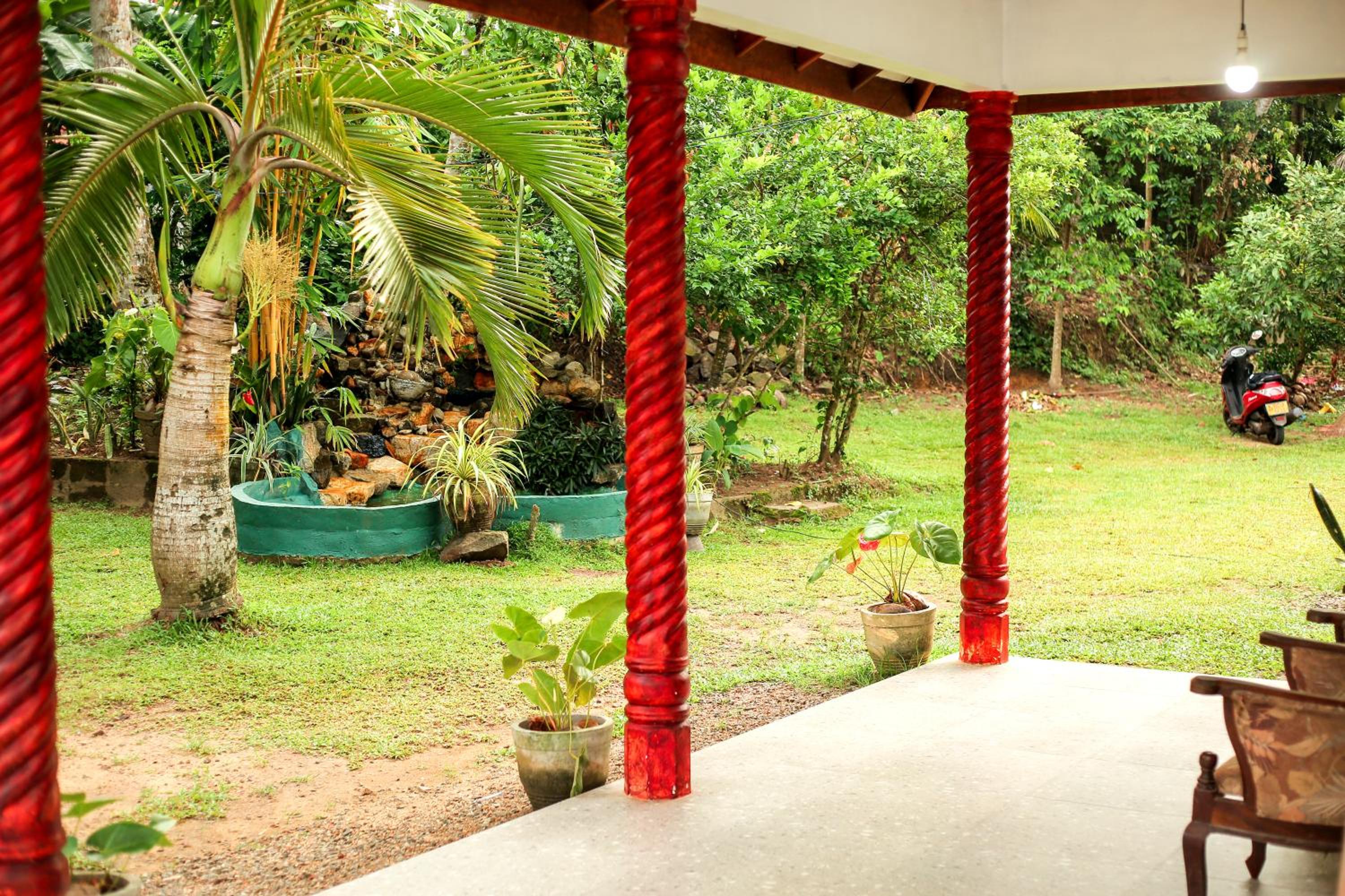 Sahas Villa Midigama