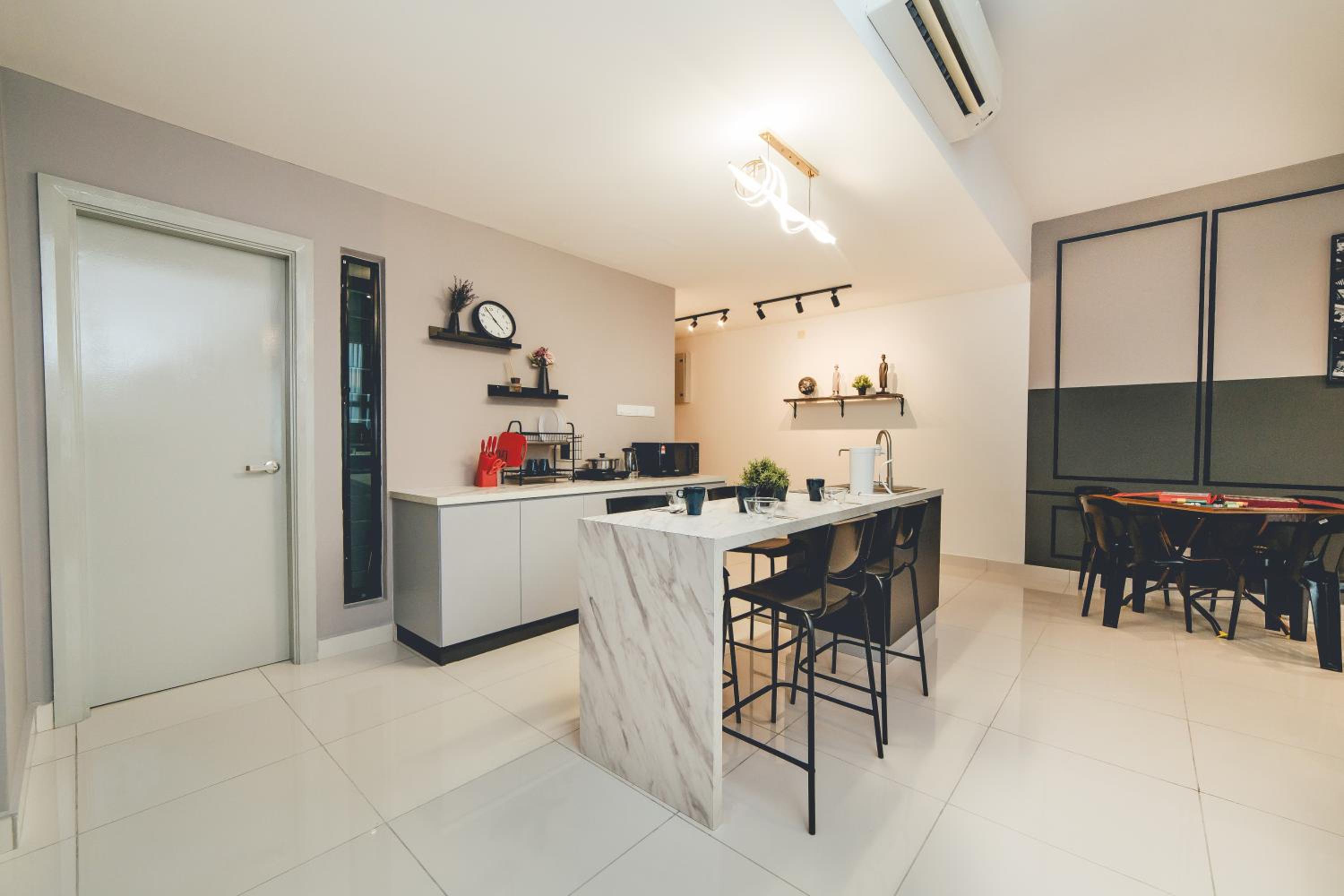 Mosaic Relax Inn 3BR Midvalley w Mahjong by Our Stay