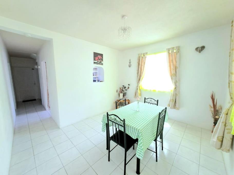 Tasteful Apartment in Rockley!