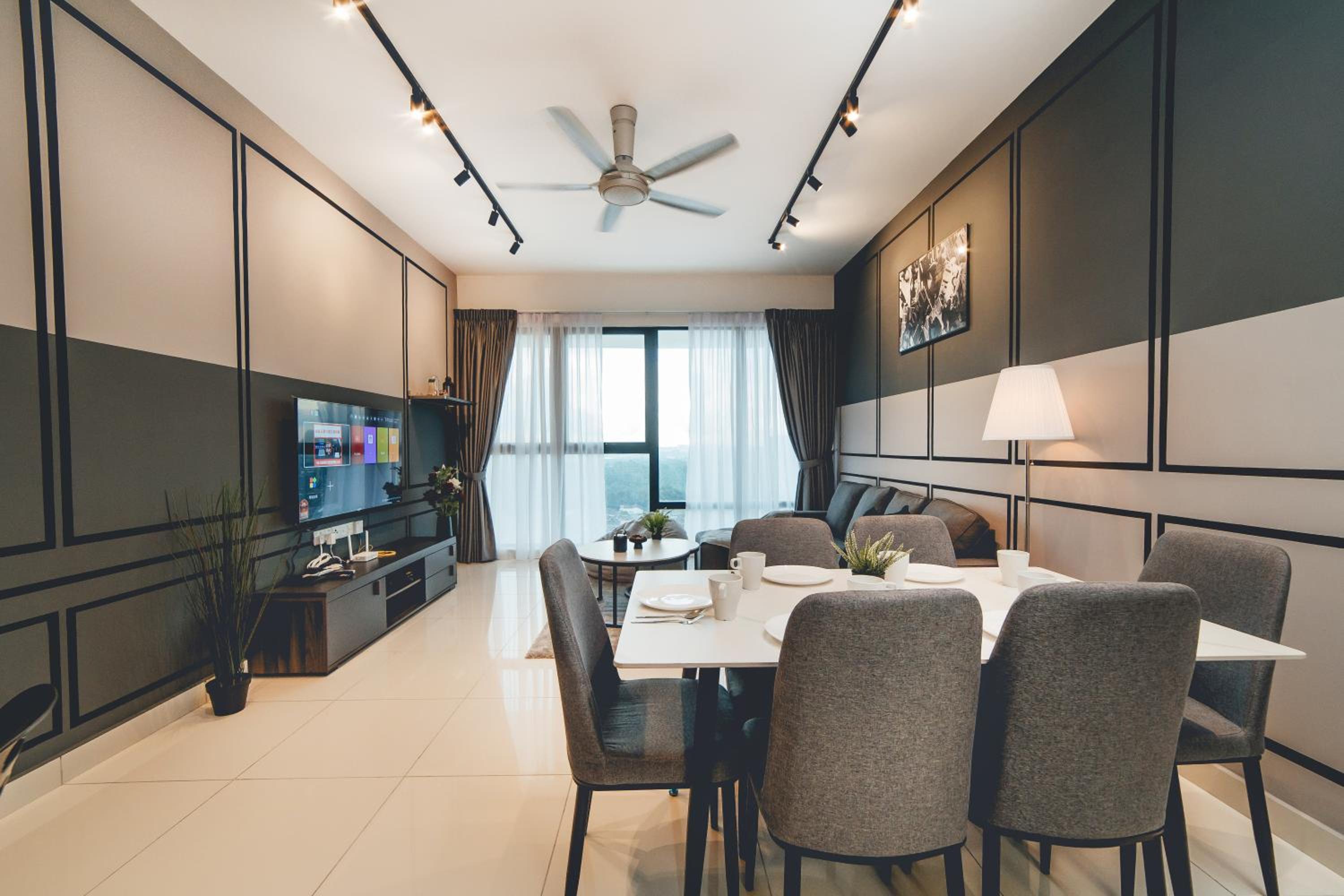 Mosaic Relax Inn 3BR Midvalley w Mahjong by Our Stay