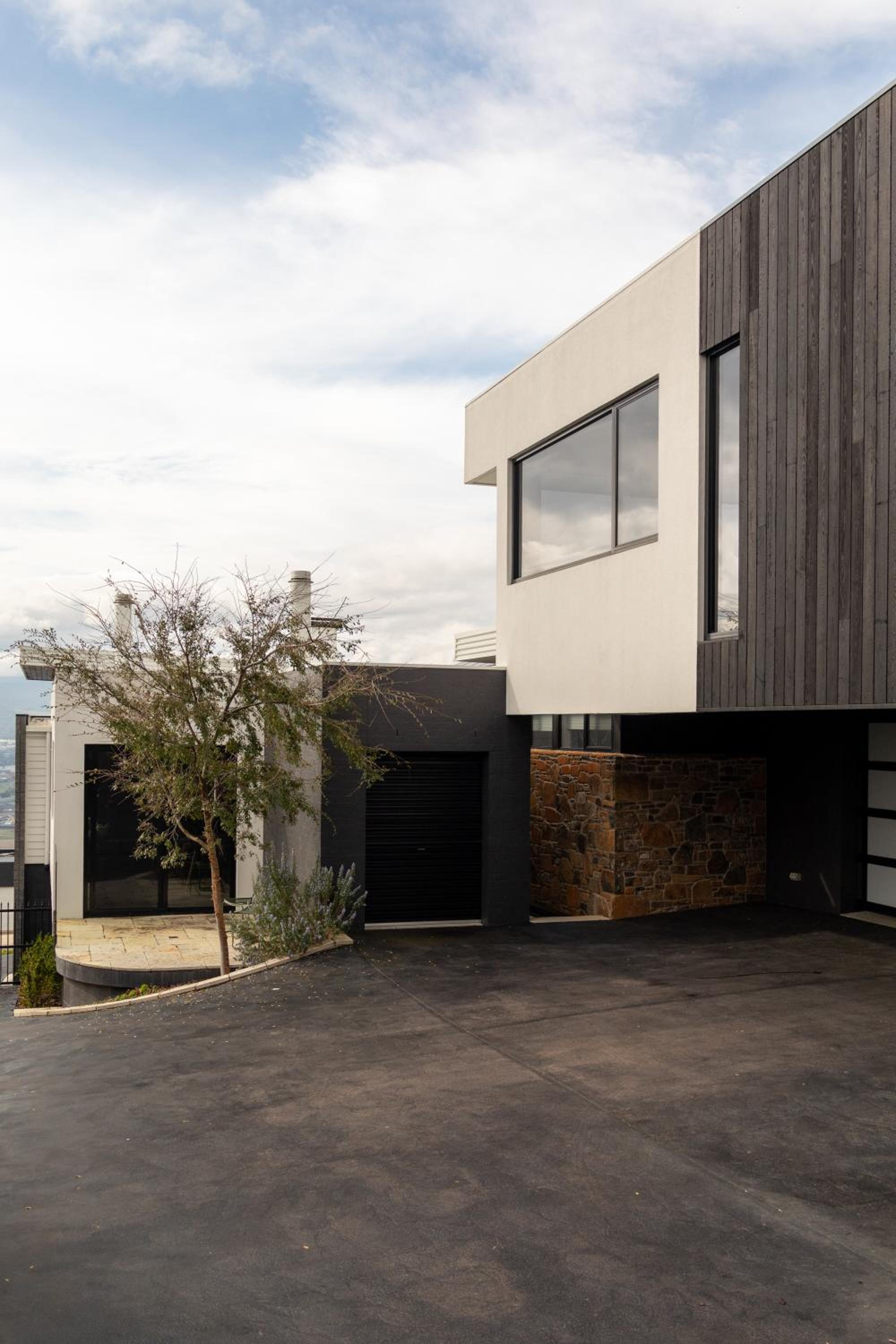 Lachlan Retreat,Trevallyn