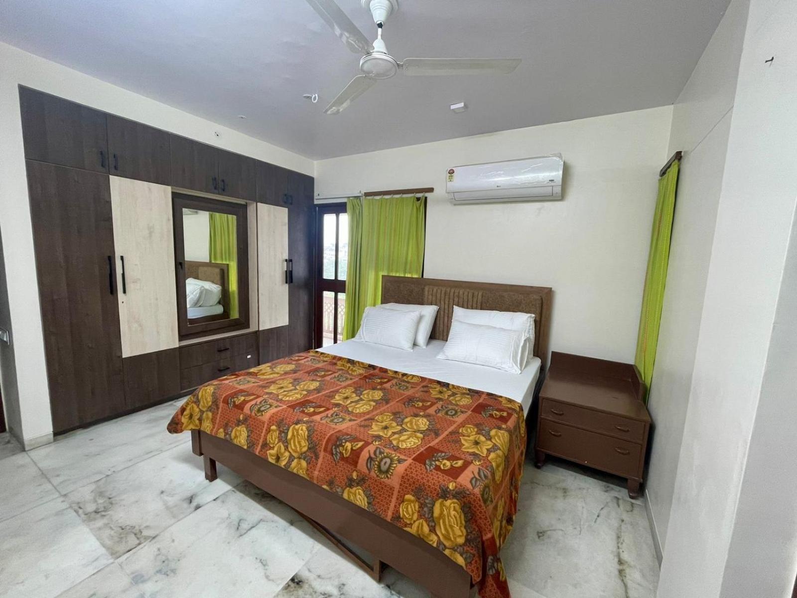 Aashvi homes - Rooms with Balcony view 3